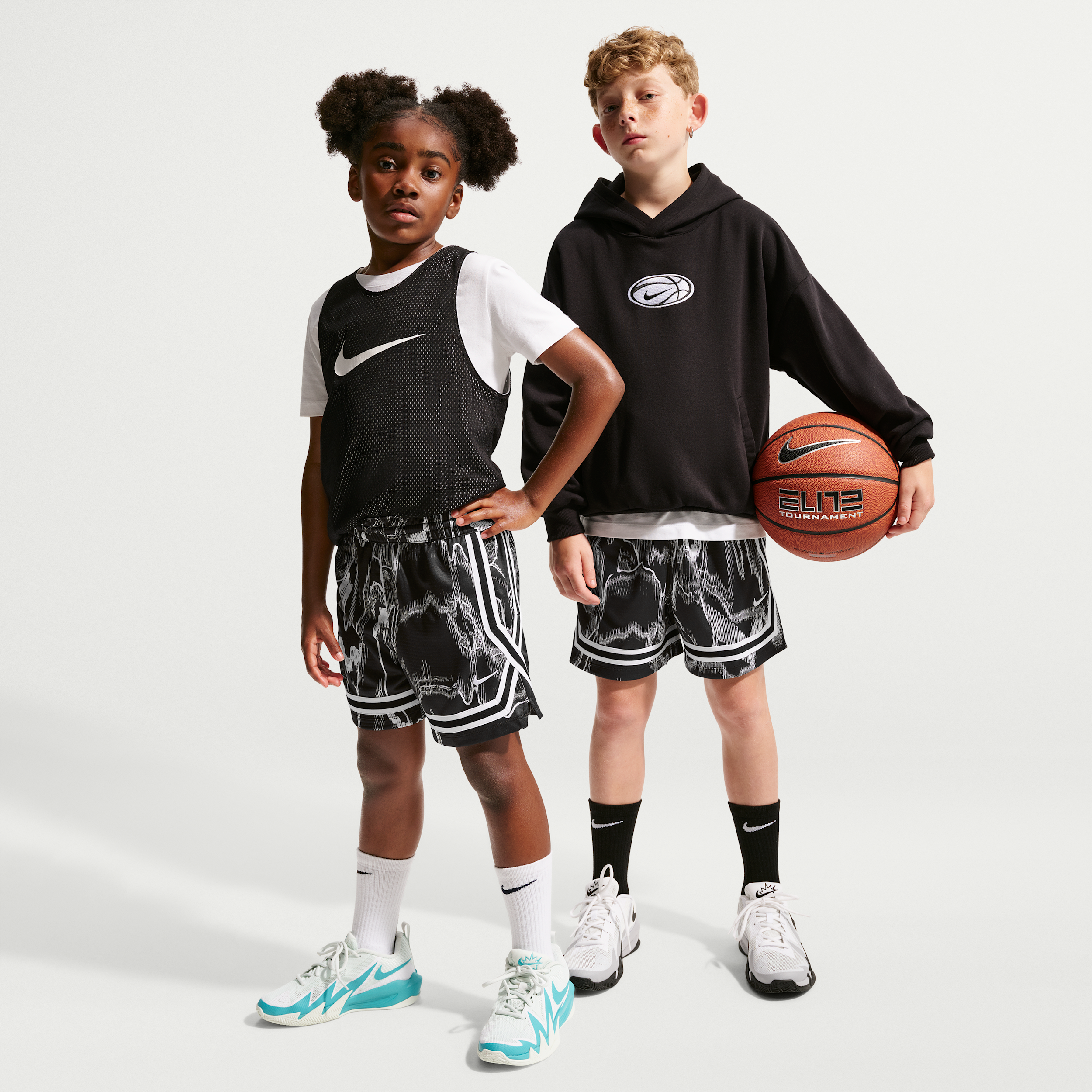 Nike Crossover Boys' and Girls' 8-20 Dri-fit Basketball Pull-On Shorts - Black/White
