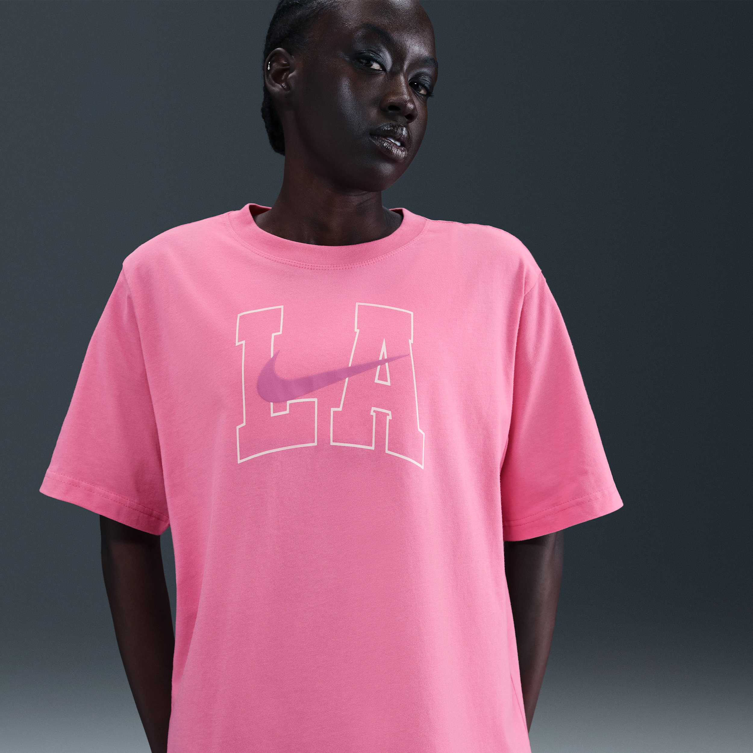 Nike Women's  Sportswear Essential T-shirt