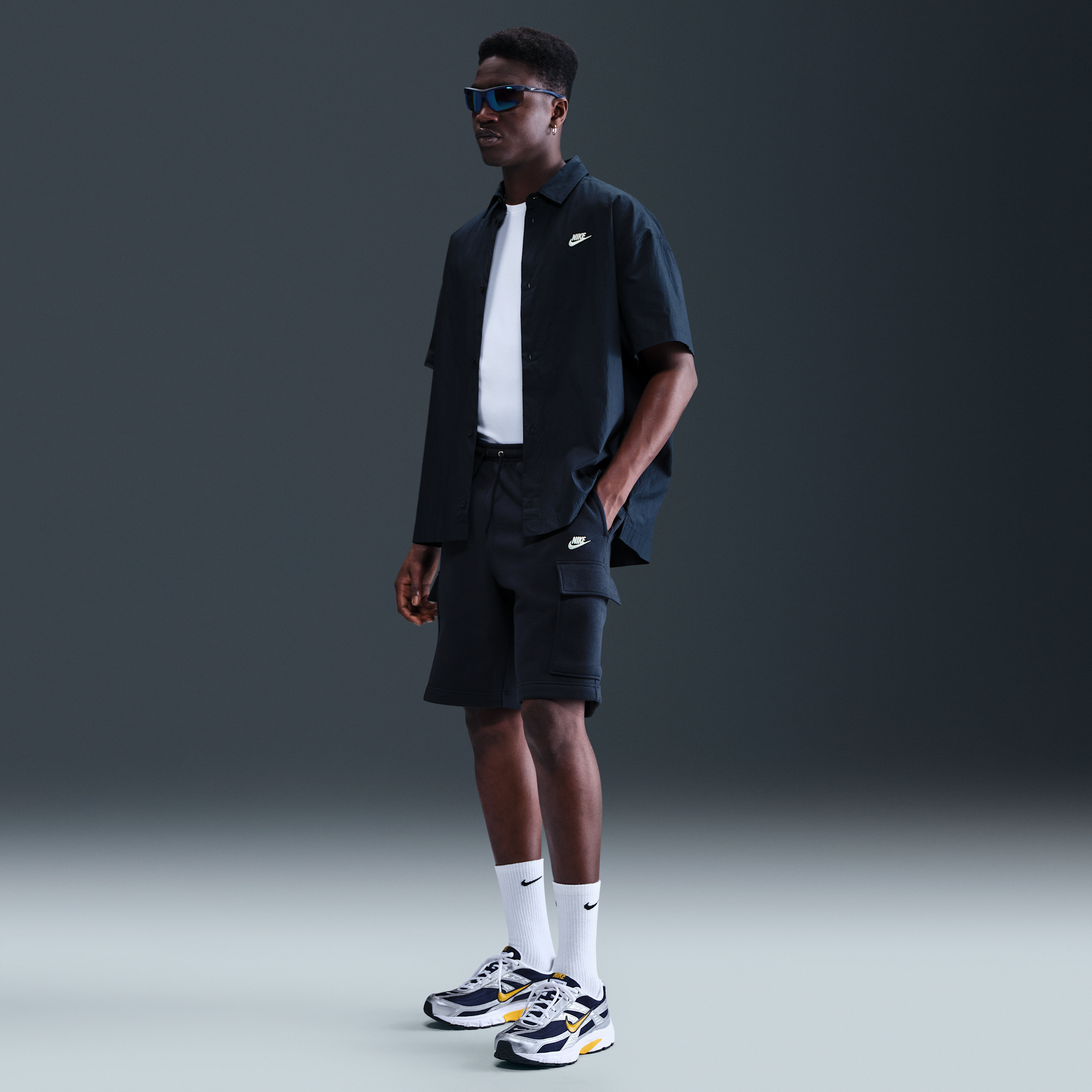 Nike Men's Club Fleece Cargo Shorts In Blue