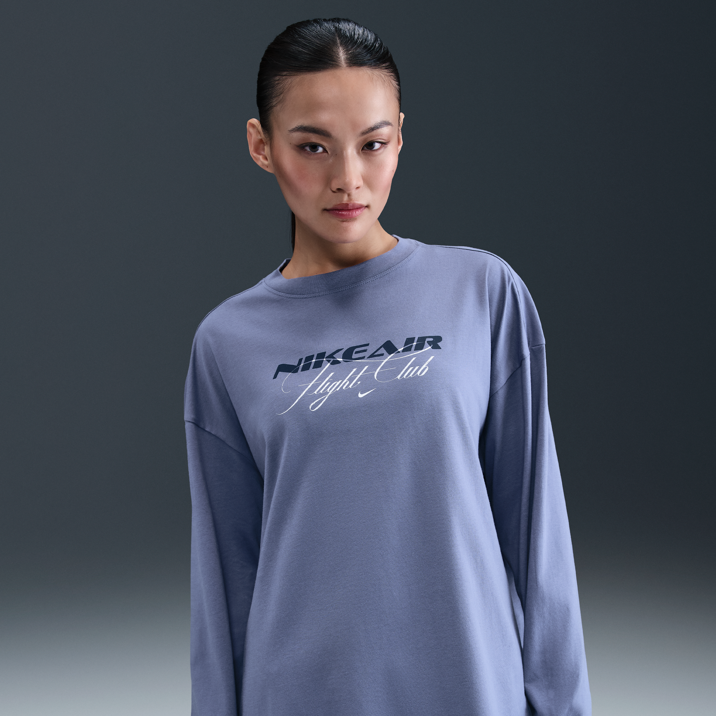 Women's Nike Sportswear Oversized Long-Sleeve T-Shirt in Blue | IM9277-499