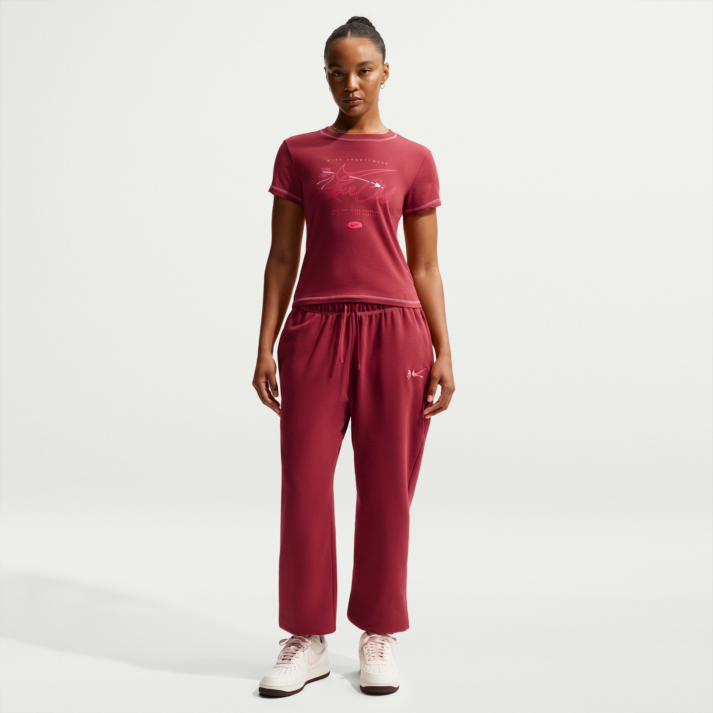Women's Nike Sportswear Club Fleece Mid-Rise Oversized Sweatpants in Red | IQ1250-613