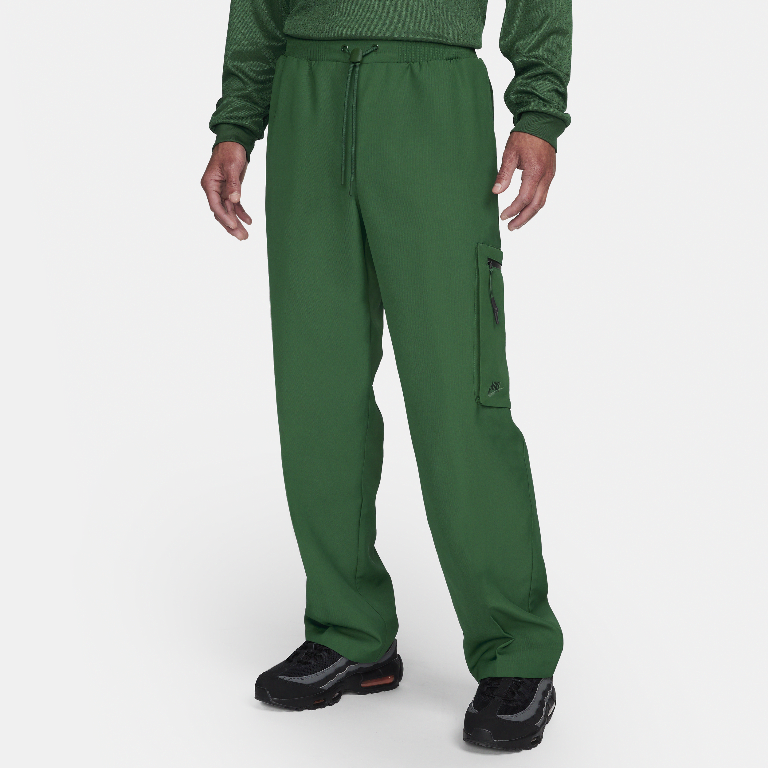 Nike Men's  Sportswear Tech Pack Woven Utility Pants In Green