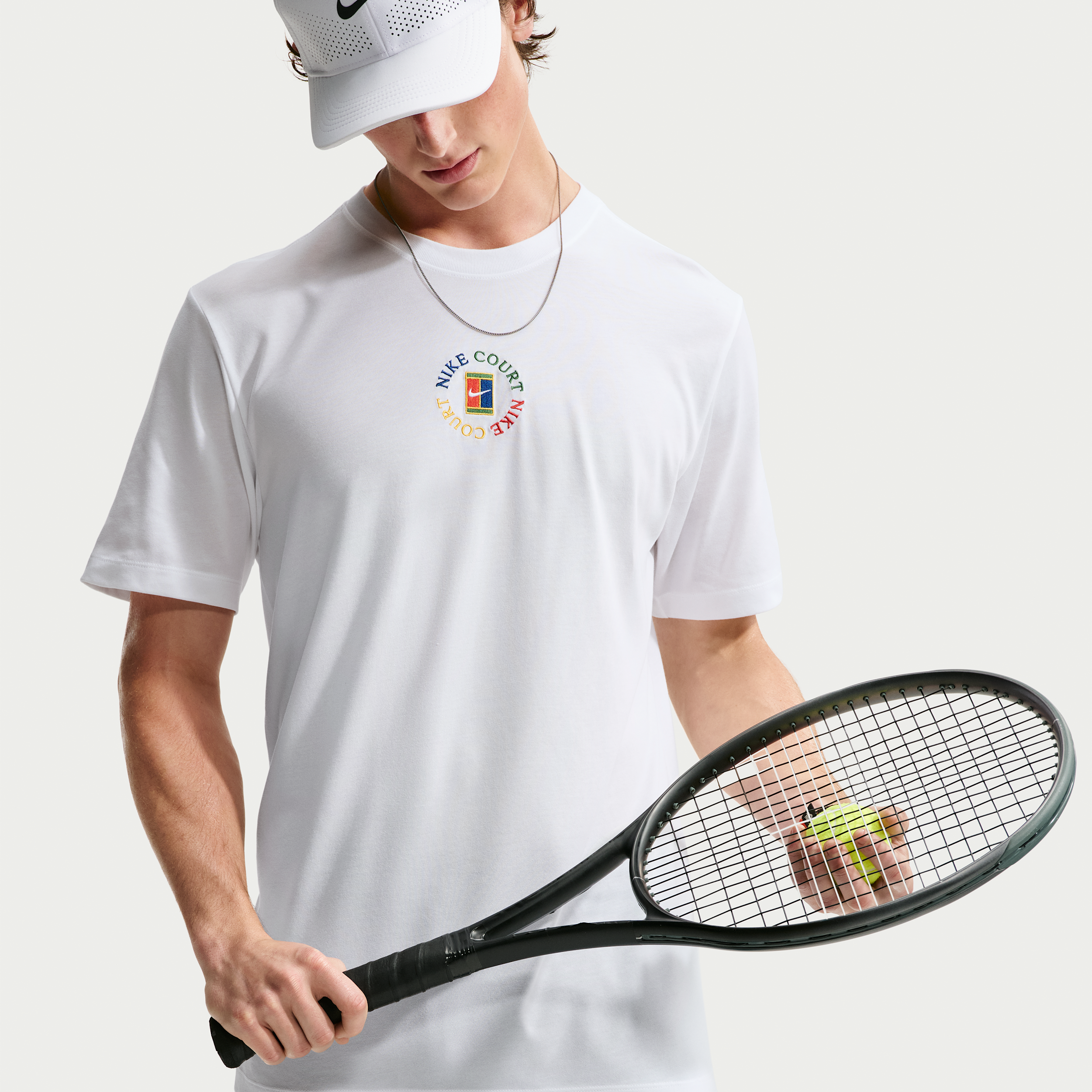 Nike Men's Court Dri-FIT Hertitage Tennis T-Shirt, Medium, White