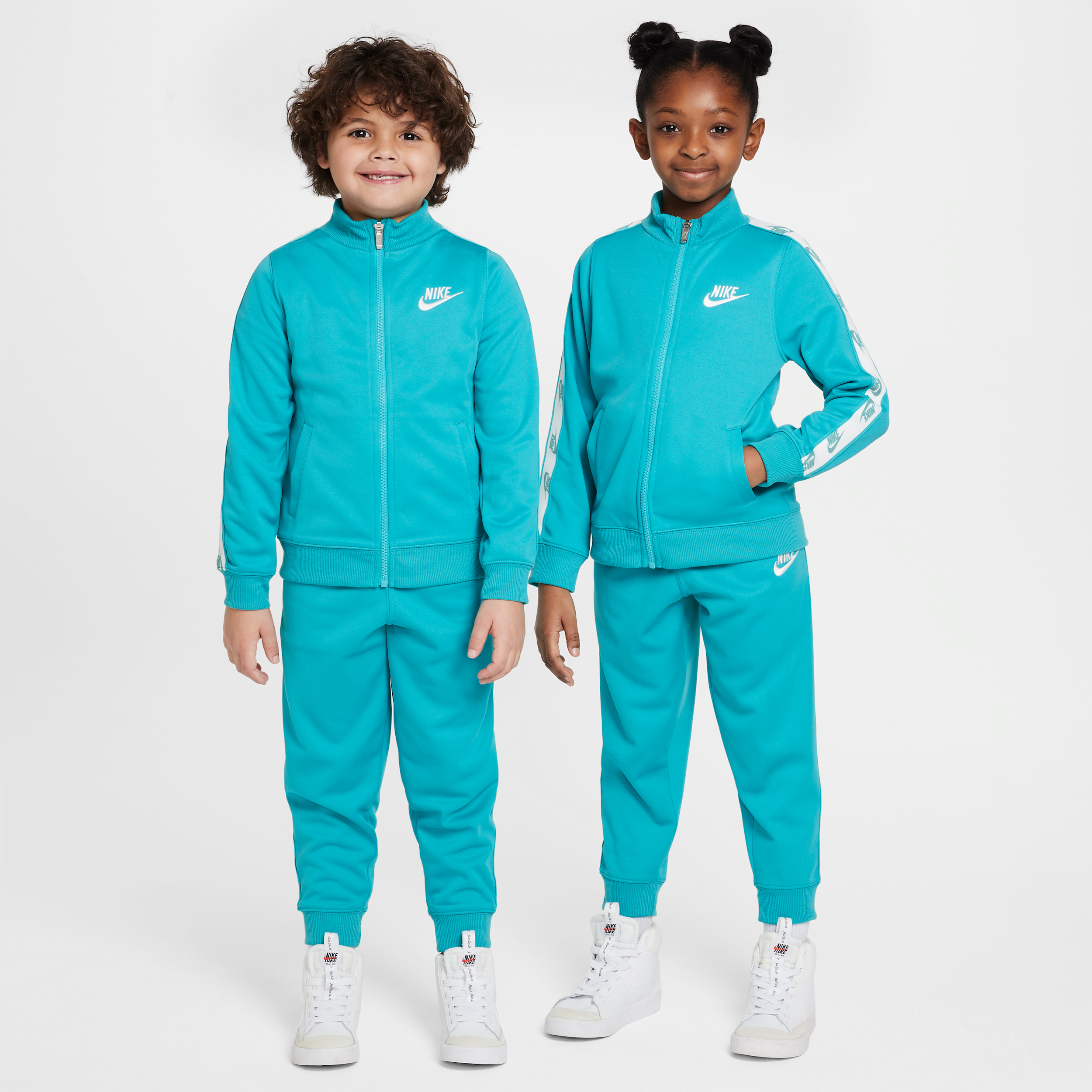 Nike Dri-fit Little Kids' 2-piece Full-zip Set With Logo Taping In Green