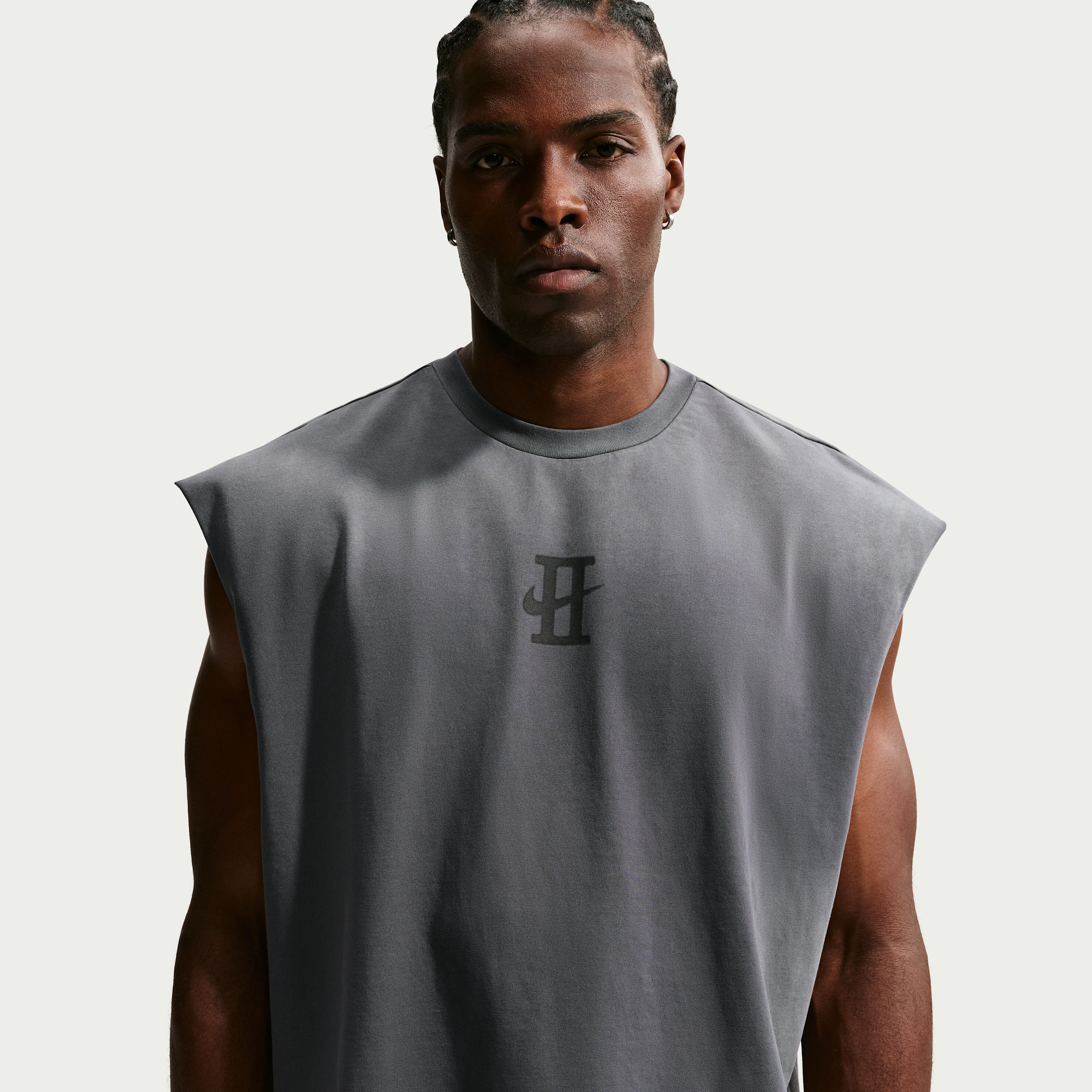 Nike Men's Book Standard Issue Sleeveless Game Top in Black | IF1568-010