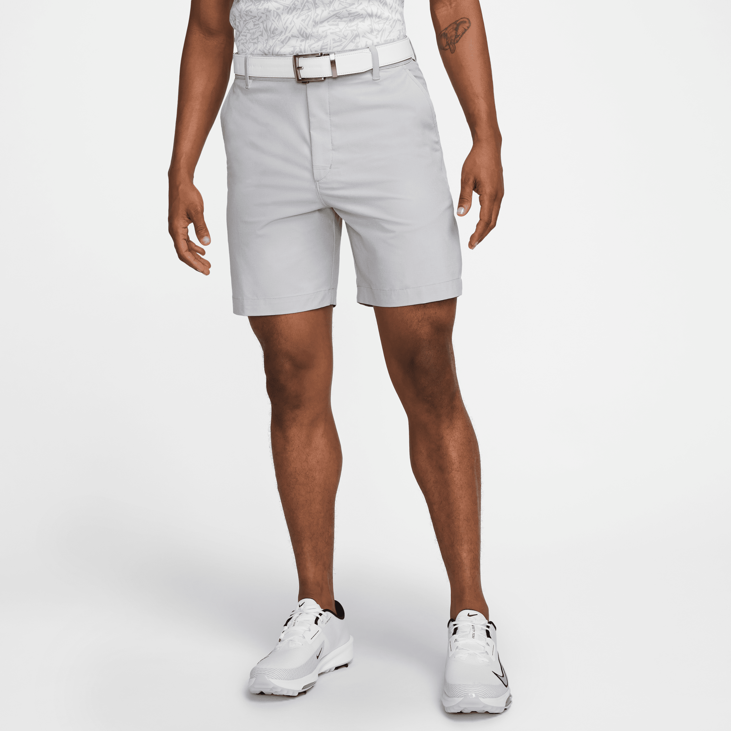 NIKE MEN'S VICTORY DRI-FIT 7" GOLF SHORTS 1015684080
