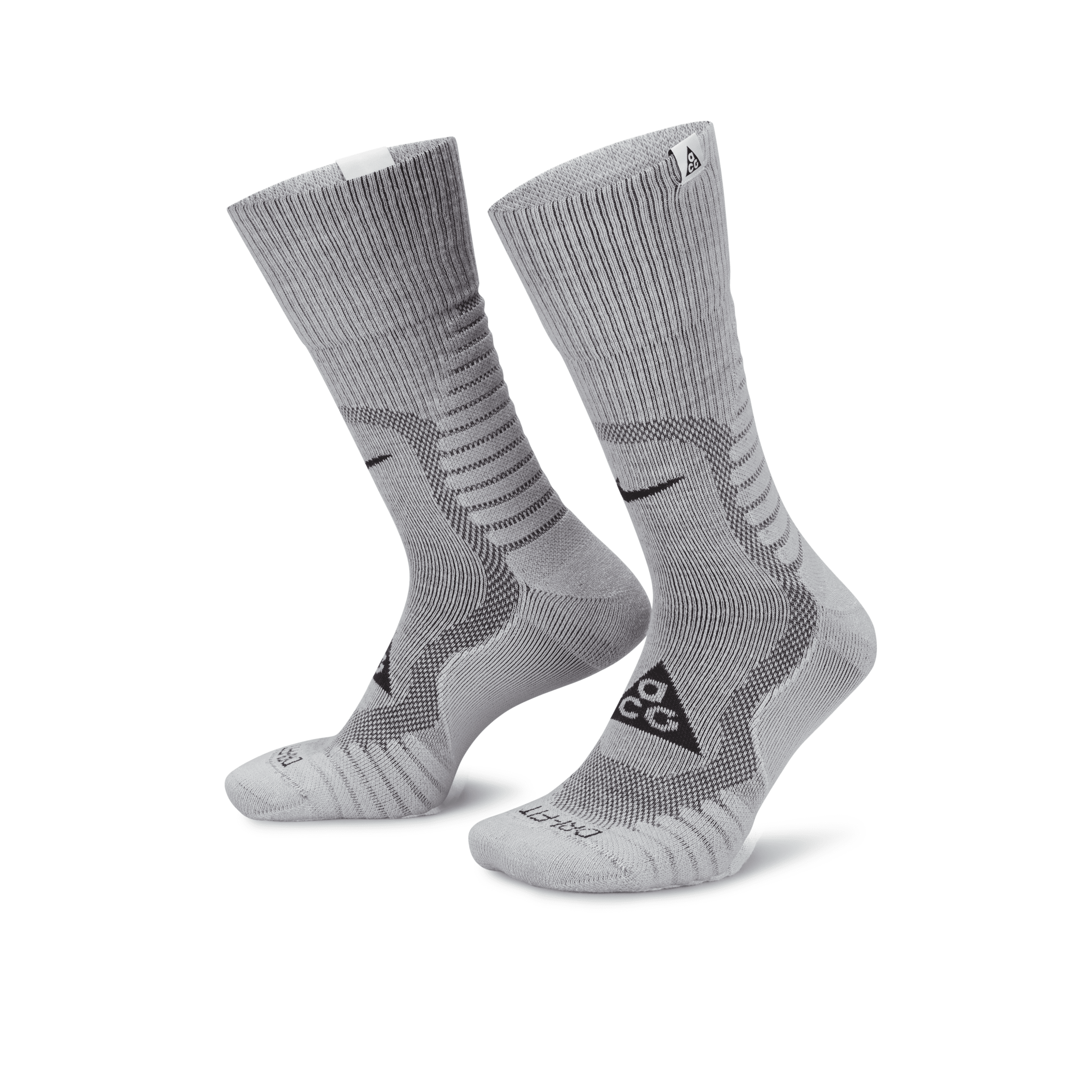 Nike Unisex  Acg Outdoor Cushioned Crew Socks In White