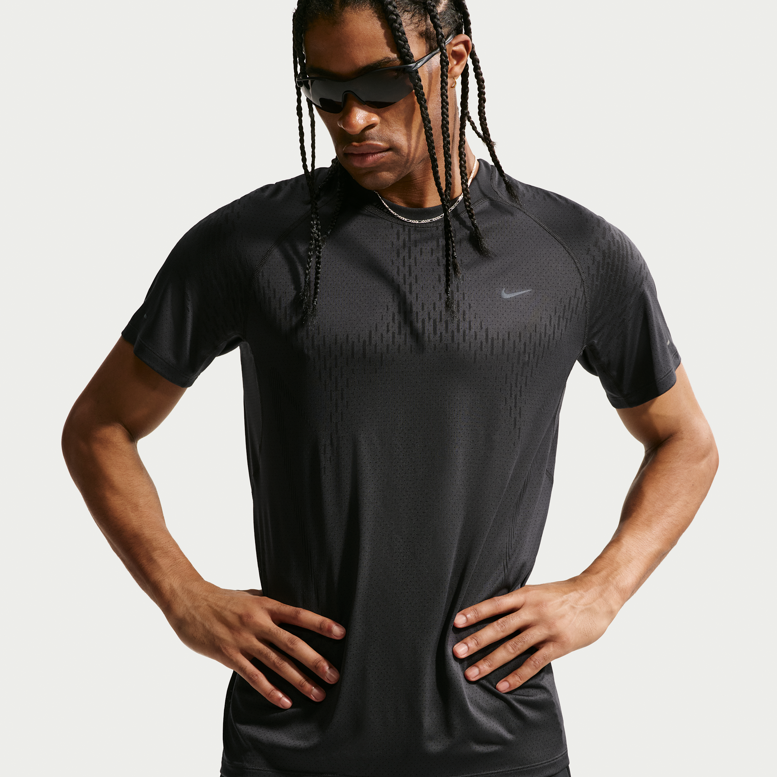 Nike Men's Stride Plus Dri-FIT ADV Short-Sleeve Running Top in Black | IF2088-010