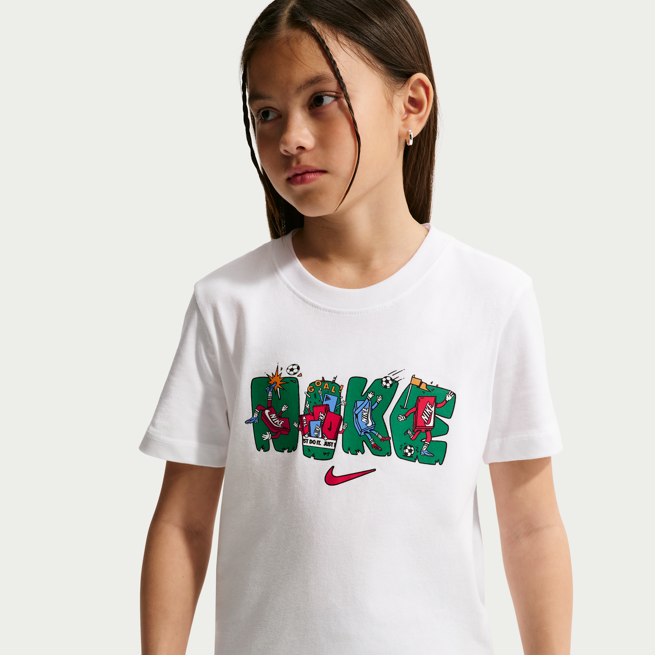 Nike Big Kid Unisex Crew Neck Short Sleeve Regular Fit Graphic T-Shirt, Large, White