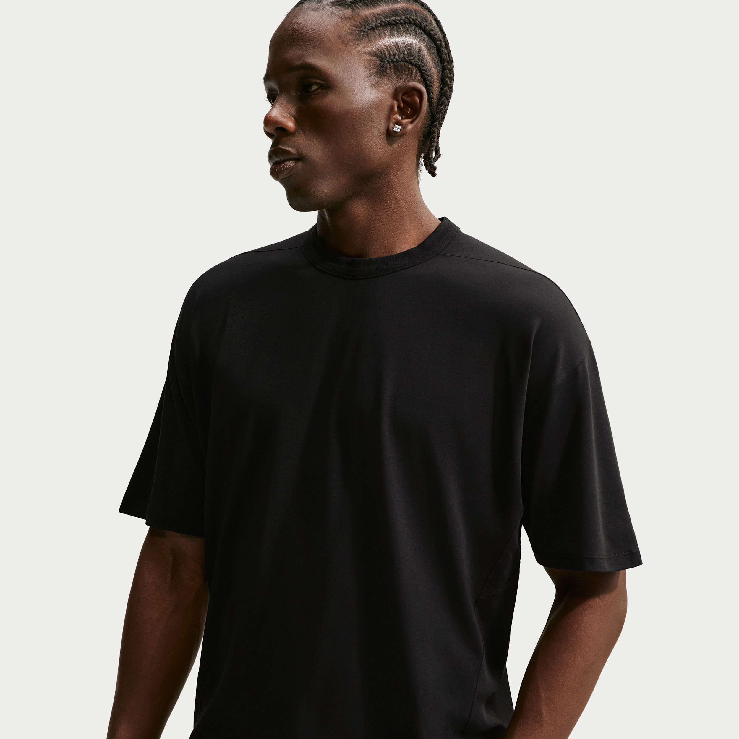 Nike Men's 24.7 ImpossiblySoft Light Dri-FIT Short-Sleeve T-Shirt in Black | IQ8273-010