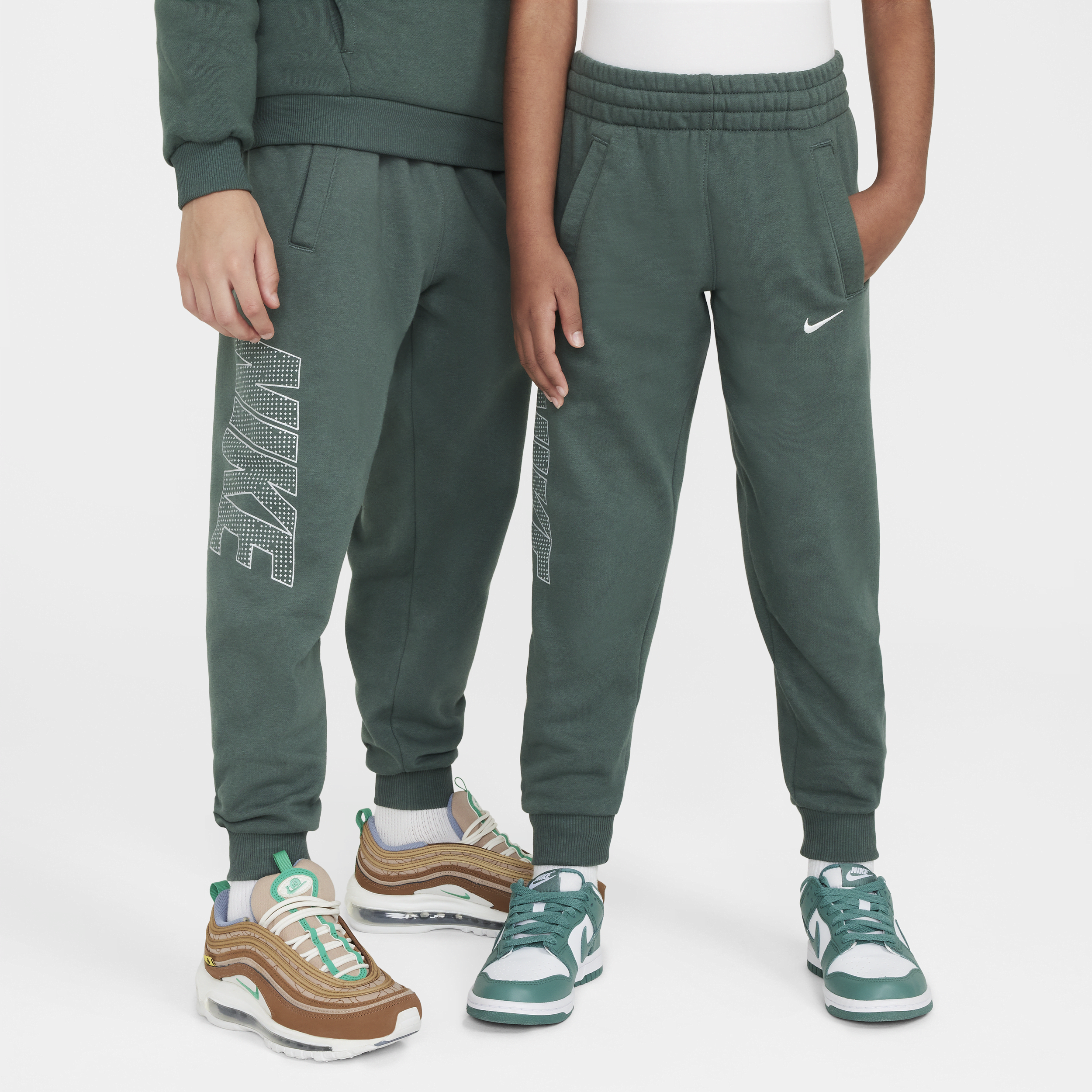 Nike Sportswear Club Fleece Big Kids' Jogger Pants In Green