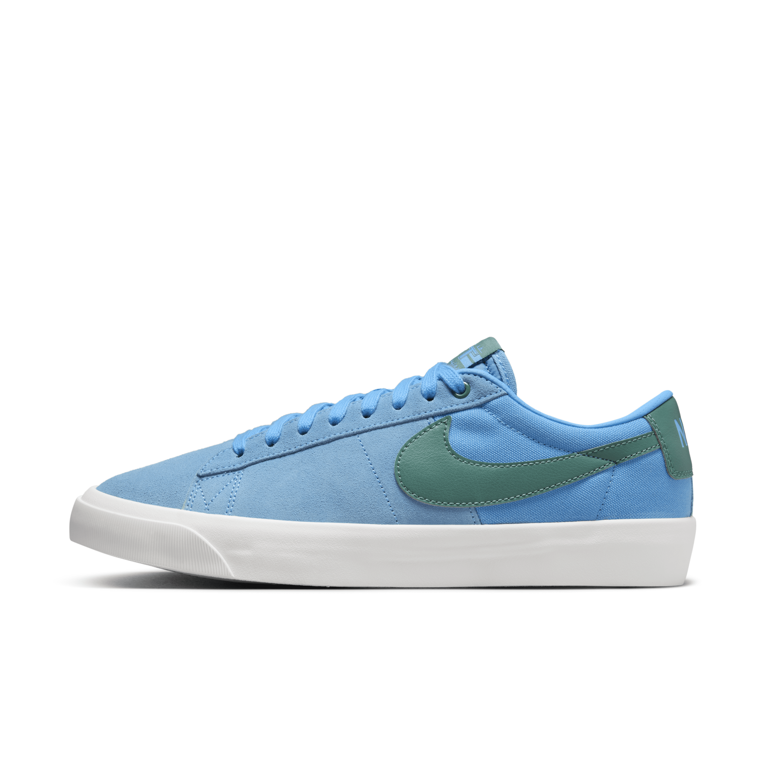 Shop Nike Unisex  Sb Zoom Blazer Low Pro Gt Skate Shoes In Blue