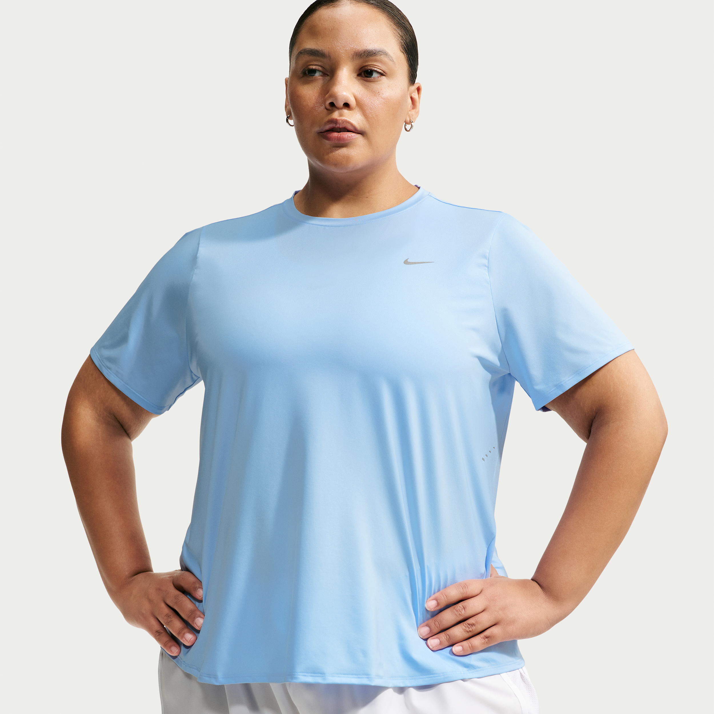 Nike Women's Swift Dri-FIT Running Top (Plus Size) in Blue | IU1054-468