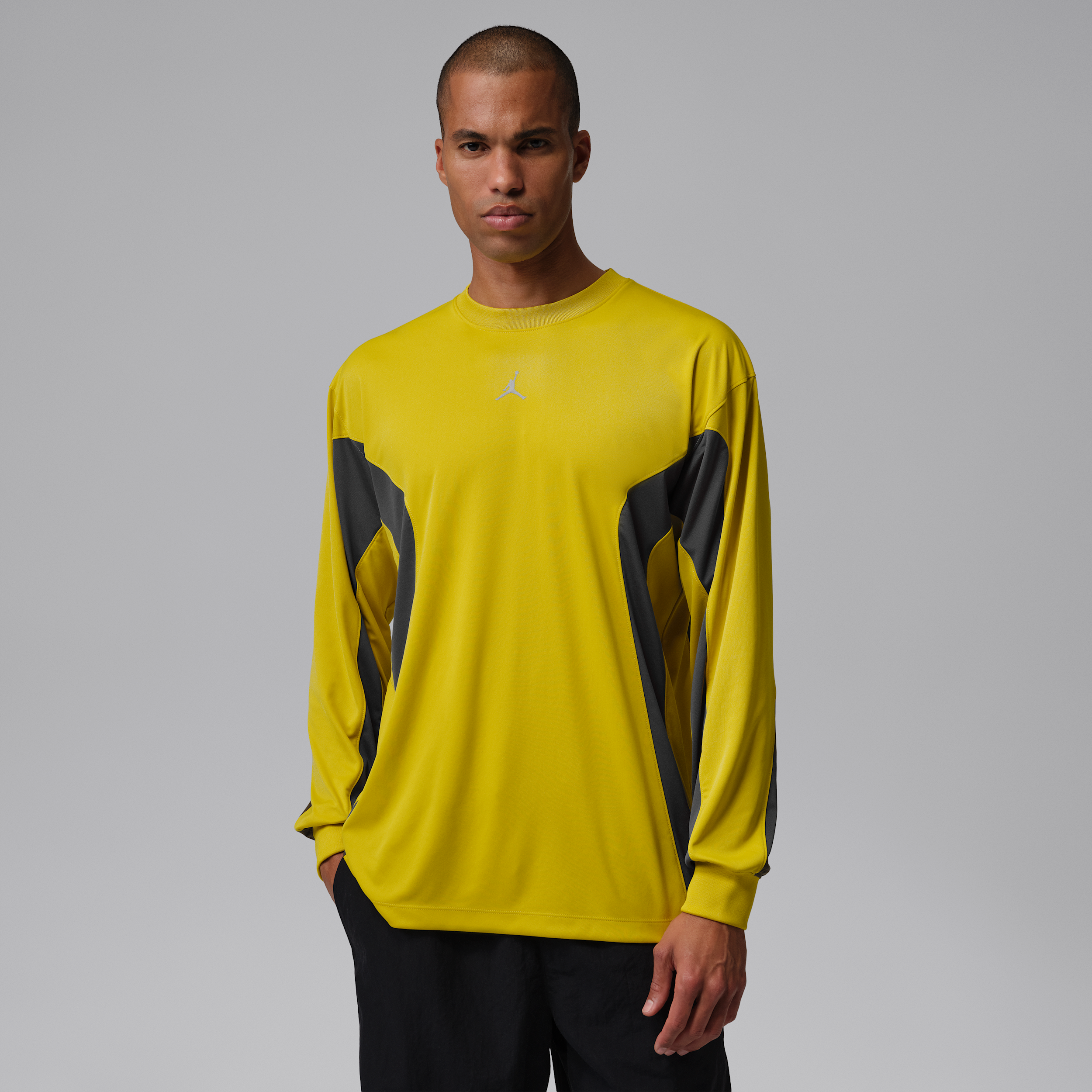 Men's Jordan Brooklyn Hike Mike Graphic Jersey in Yellow | IF1885-726