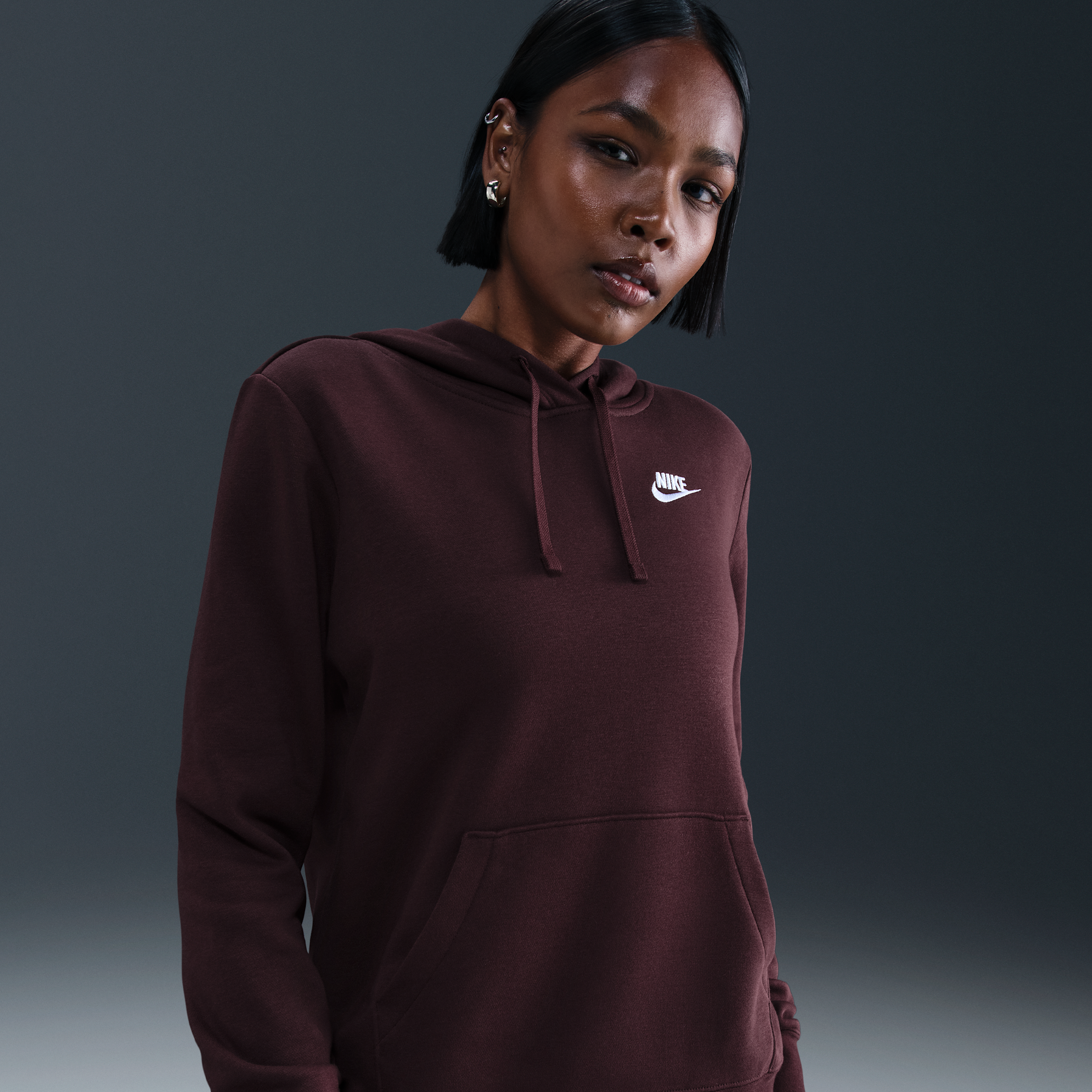 Nike Women's Sportswear Club Fleece Pullover Hoodie In Burgundy
