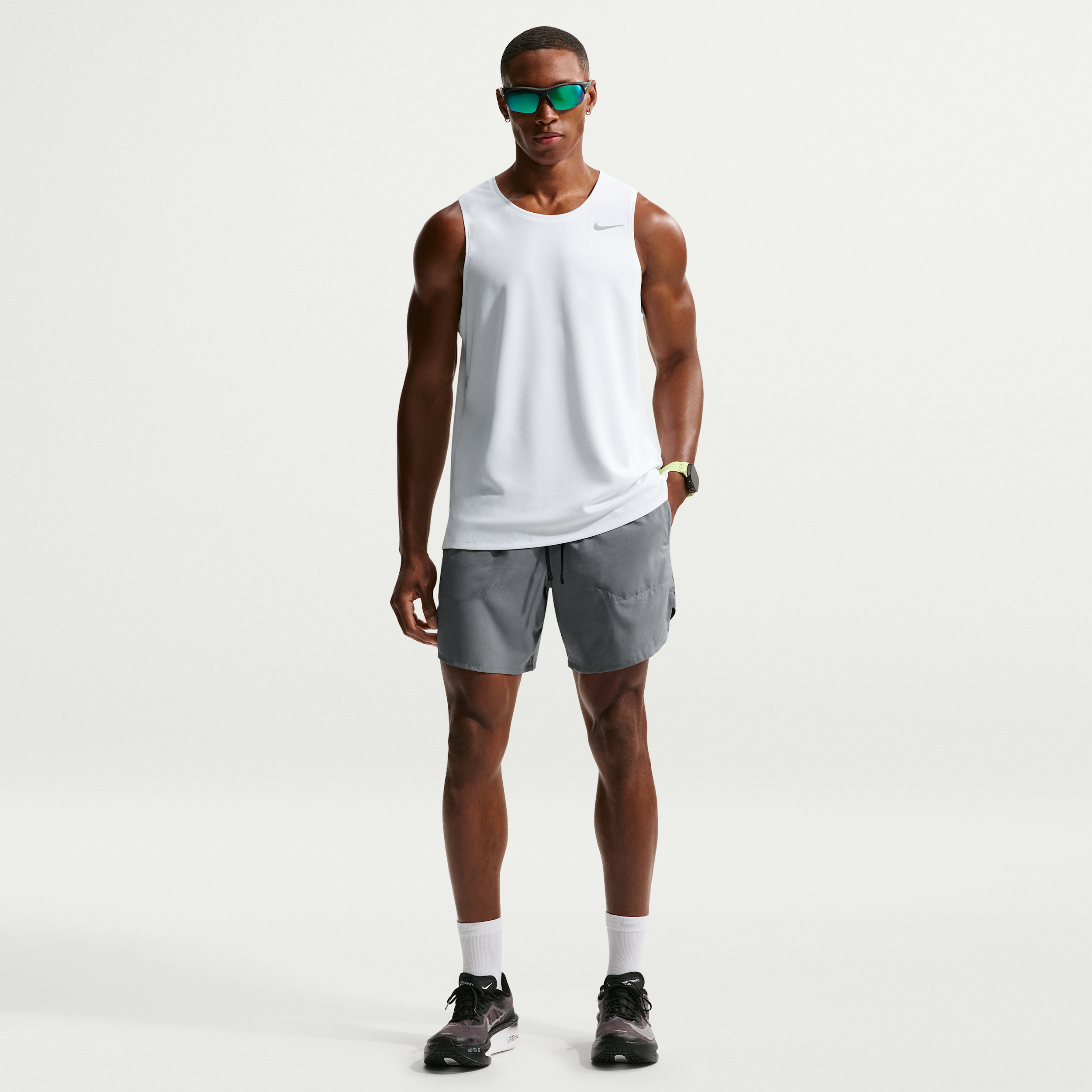 Nike Men's Stride Dri-FIT 7" Brief-Lined Running Shorts in Grey | DM4761-084
