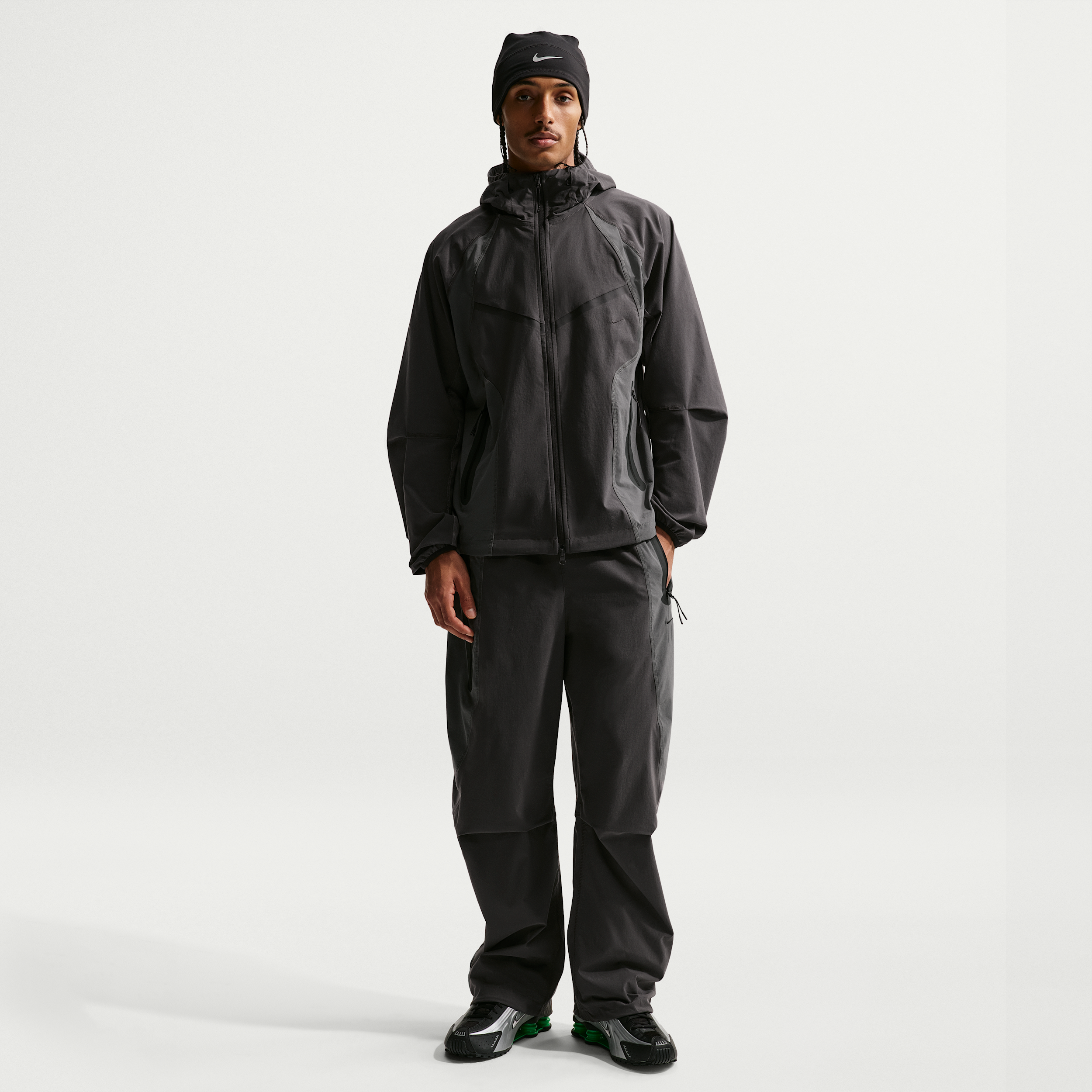 Nike Men's Tech Dri-FIT Woven Color-Block Pants in Grey | IU7502-060