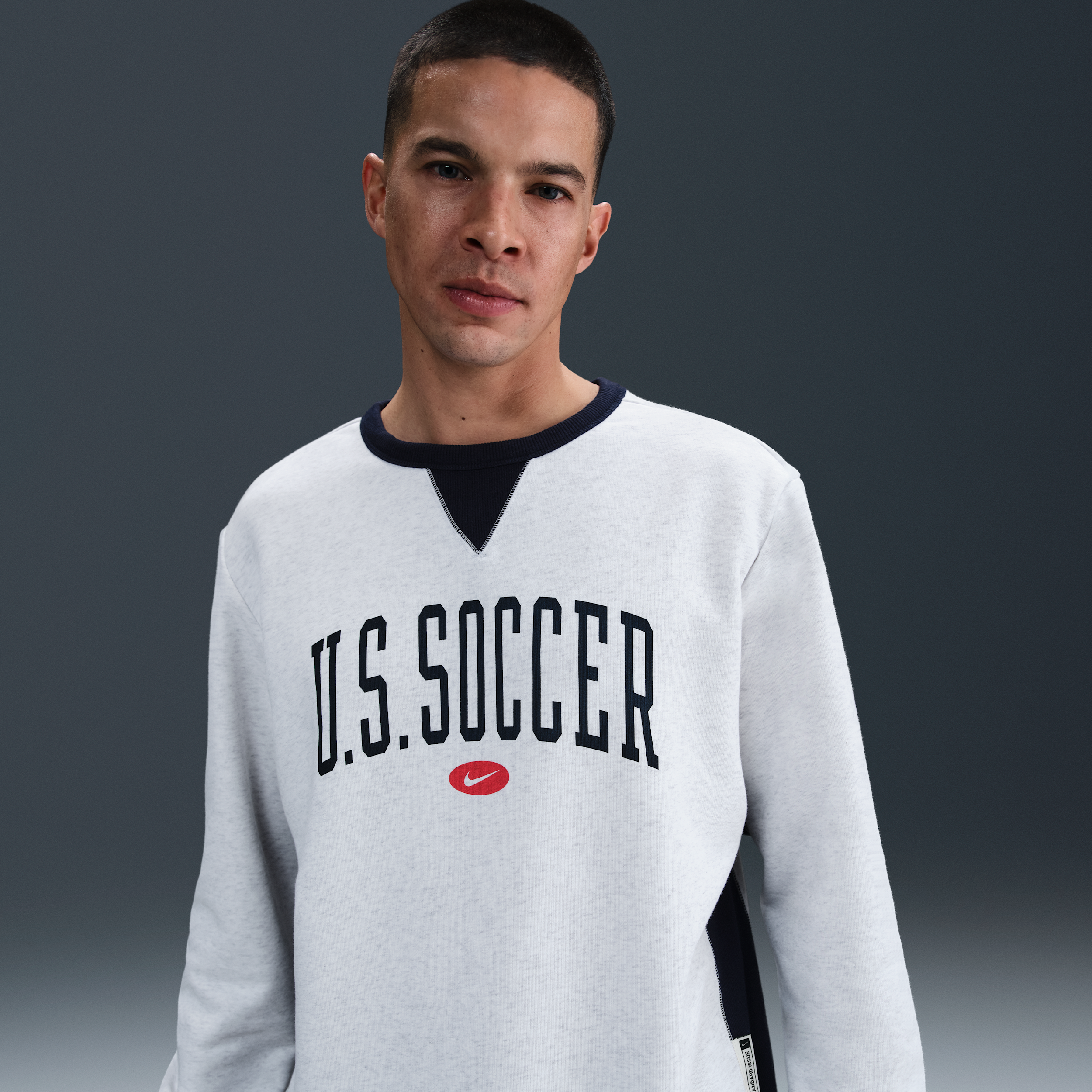 Nike Usmnt Standard Issue  Men's Dri-fit Soccer Crew-neck Sweatshirt
