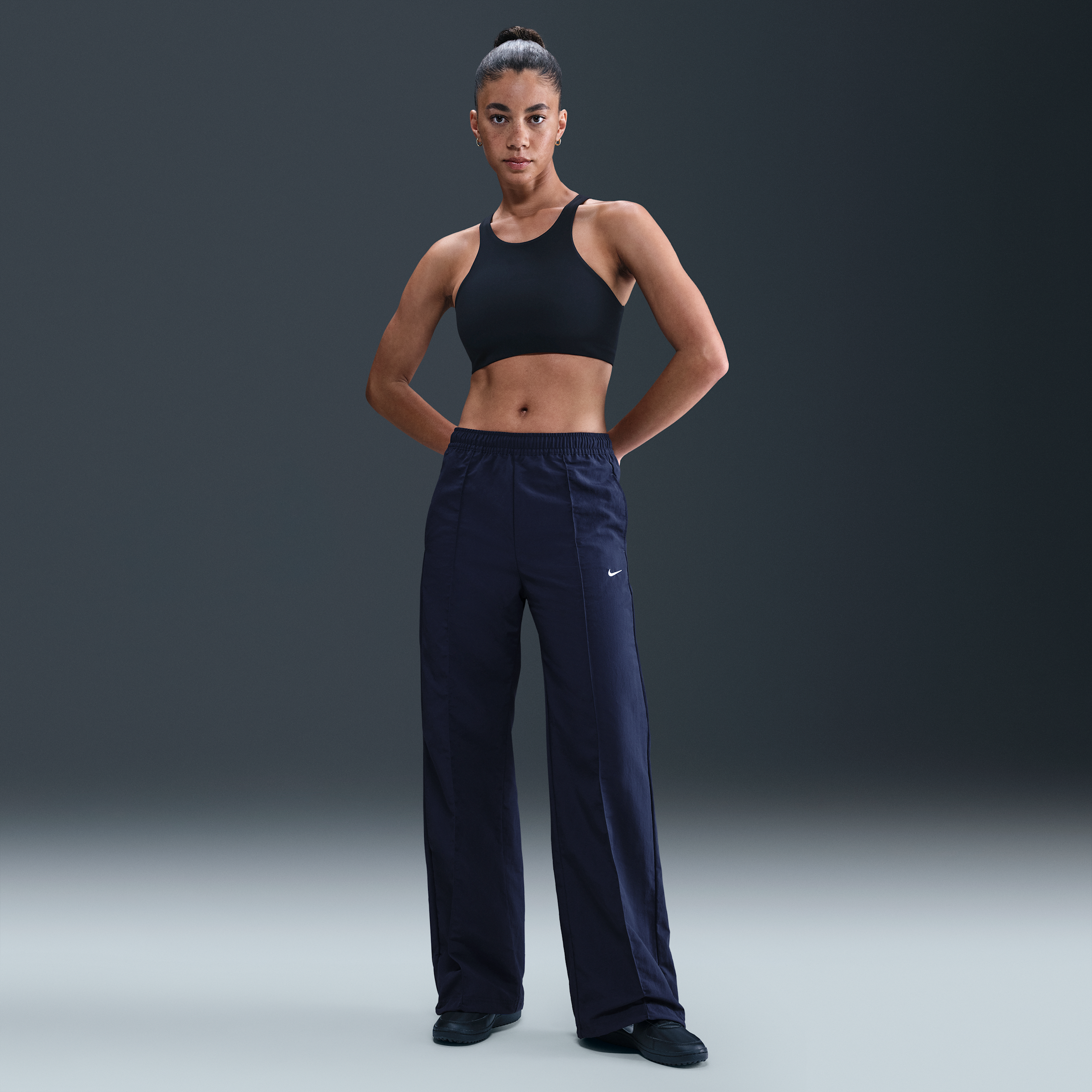 Nike Women's  Sportswear Everything Wovens Mid-rise Open-hem Pants
