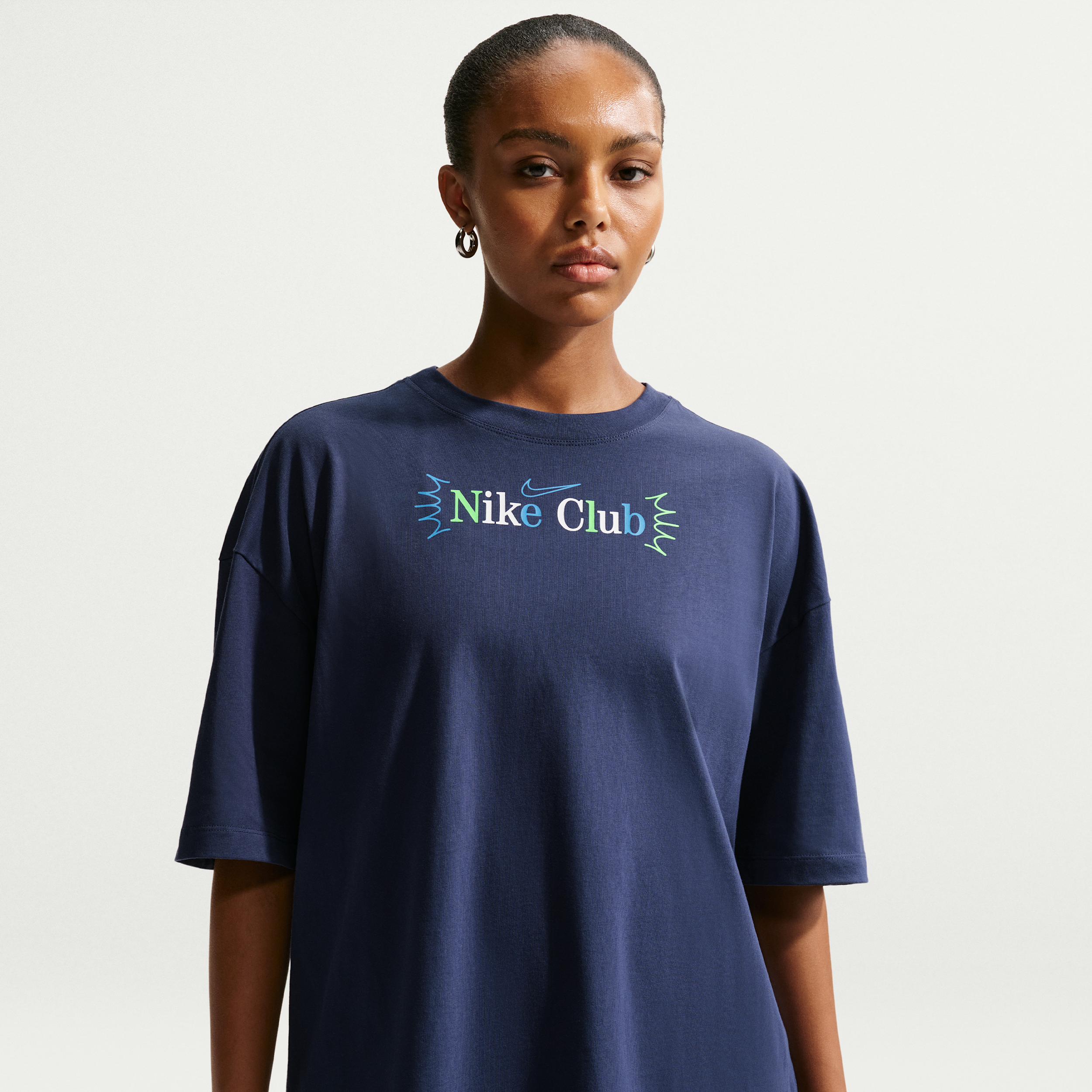 Women's Nike Sportswear Classic Oversized T-Shirt in Blue | IV6191-410