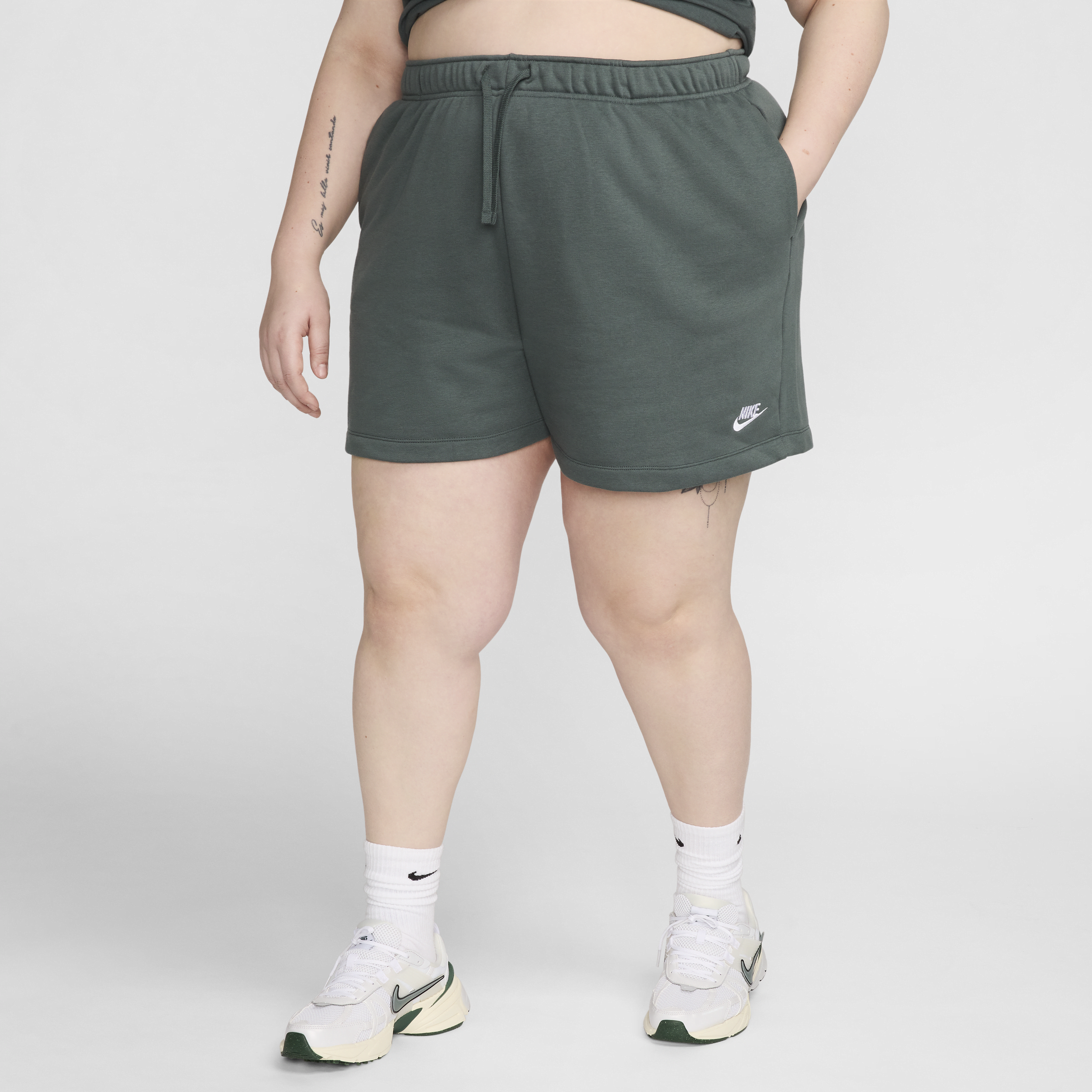 Nike Women's  Sportswear Club Fleece Mid-rise Shorts (plus Size) In Green