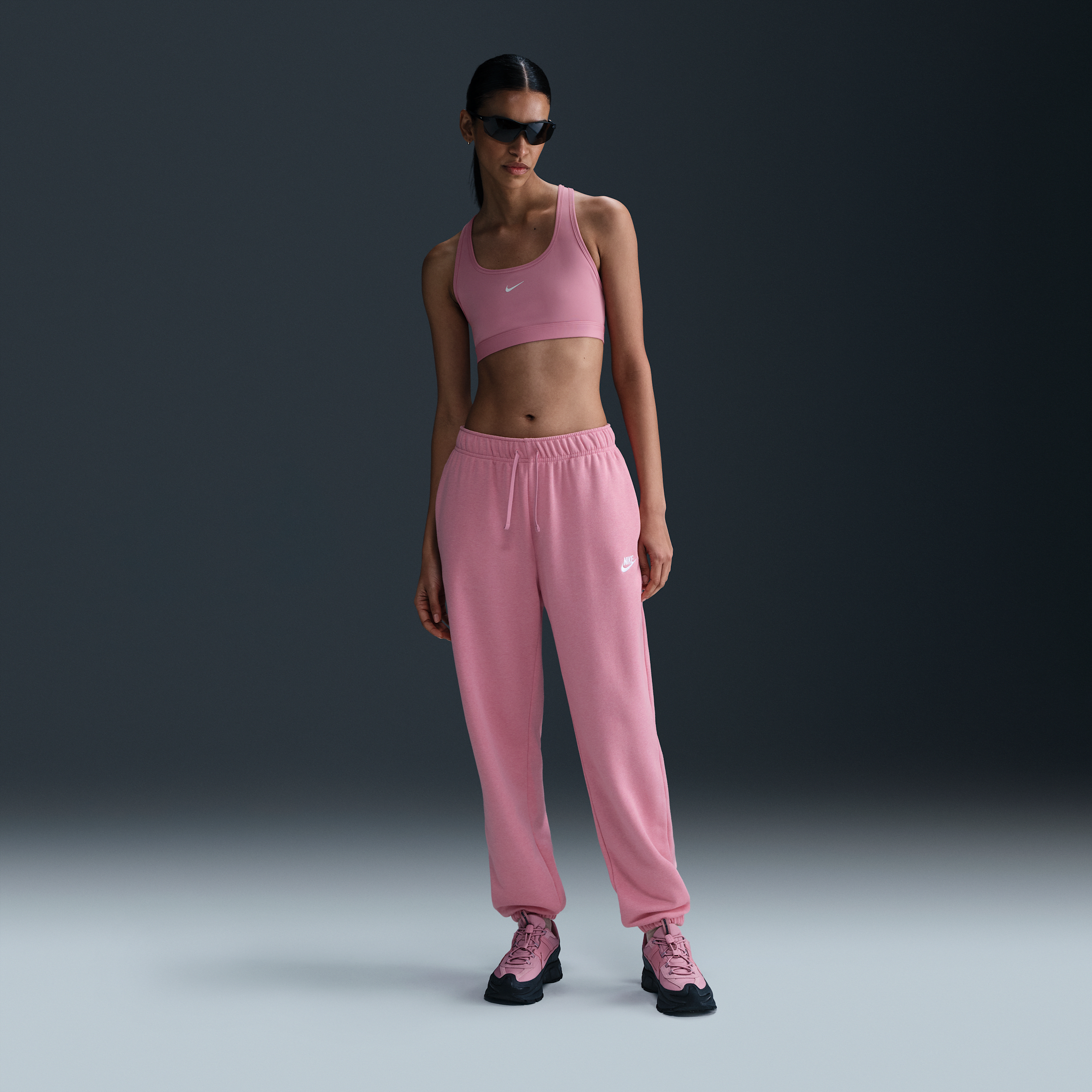 Nike Women's  Sportswear Club Fleece Mid-rise Oversized Sweatpants In Pink