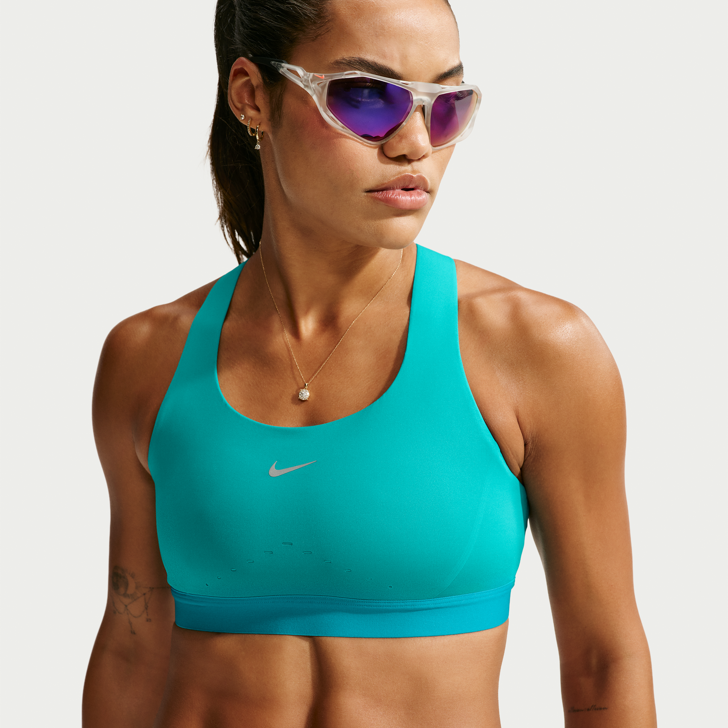 Nike Women's Swift High-Support Lightly Lined Sports Bra in Green | HM5220-300