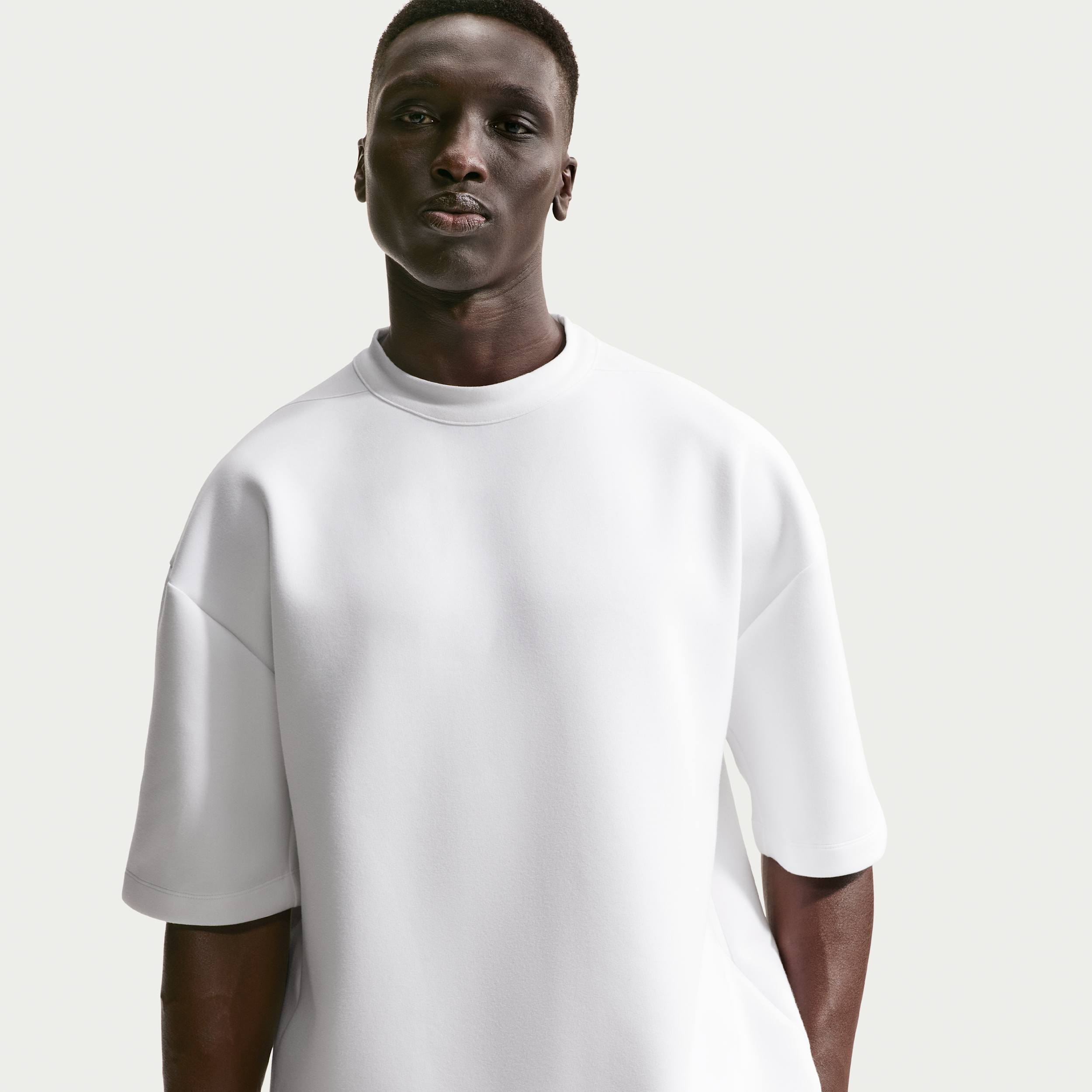 Nike Men's 24.7 ImpossiblySoft Dri-FIT Short-Sleeve Top in White | IF2736-100