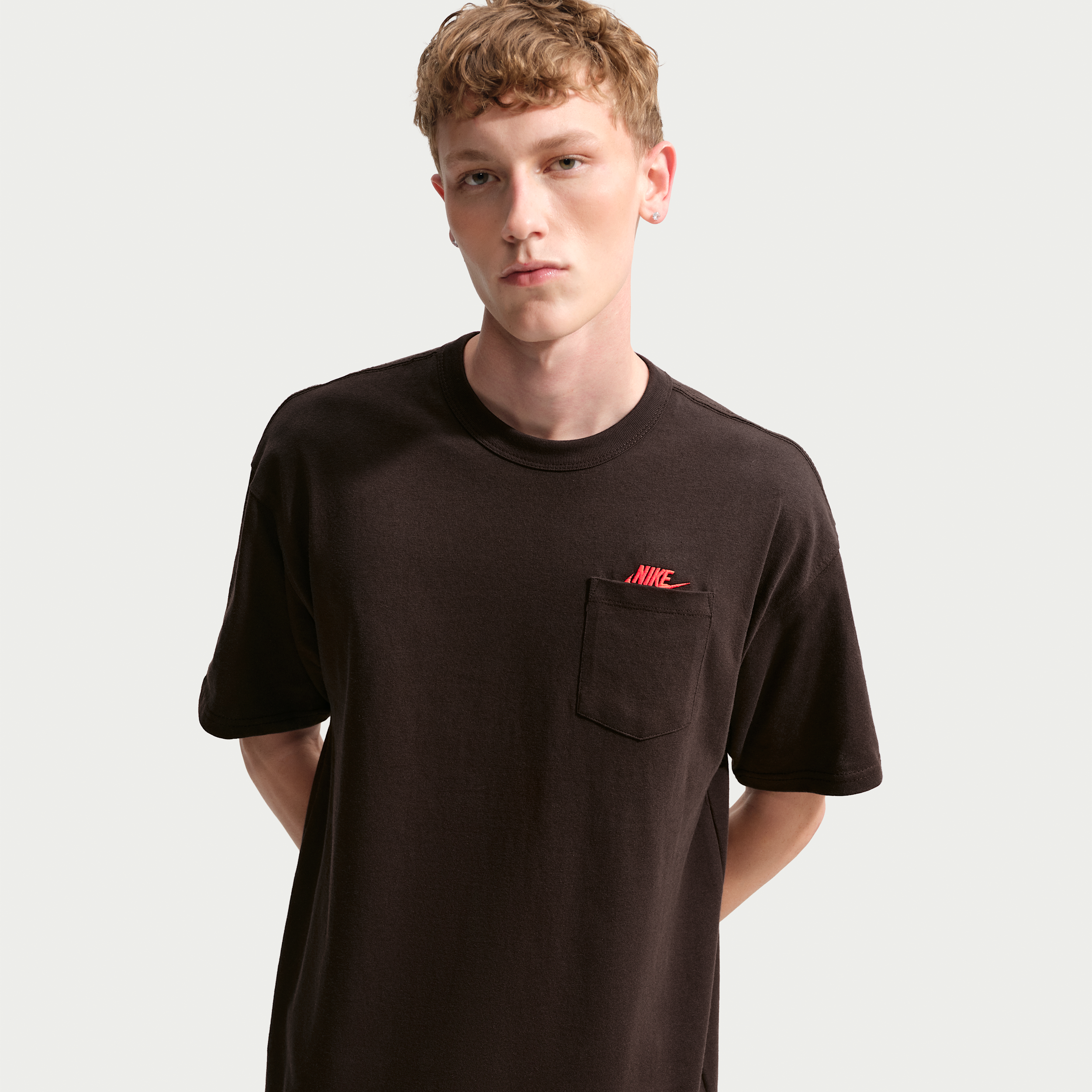 Men's Nike Sportswear Premium Essentials T-Shirt in Brown | IH1123-220