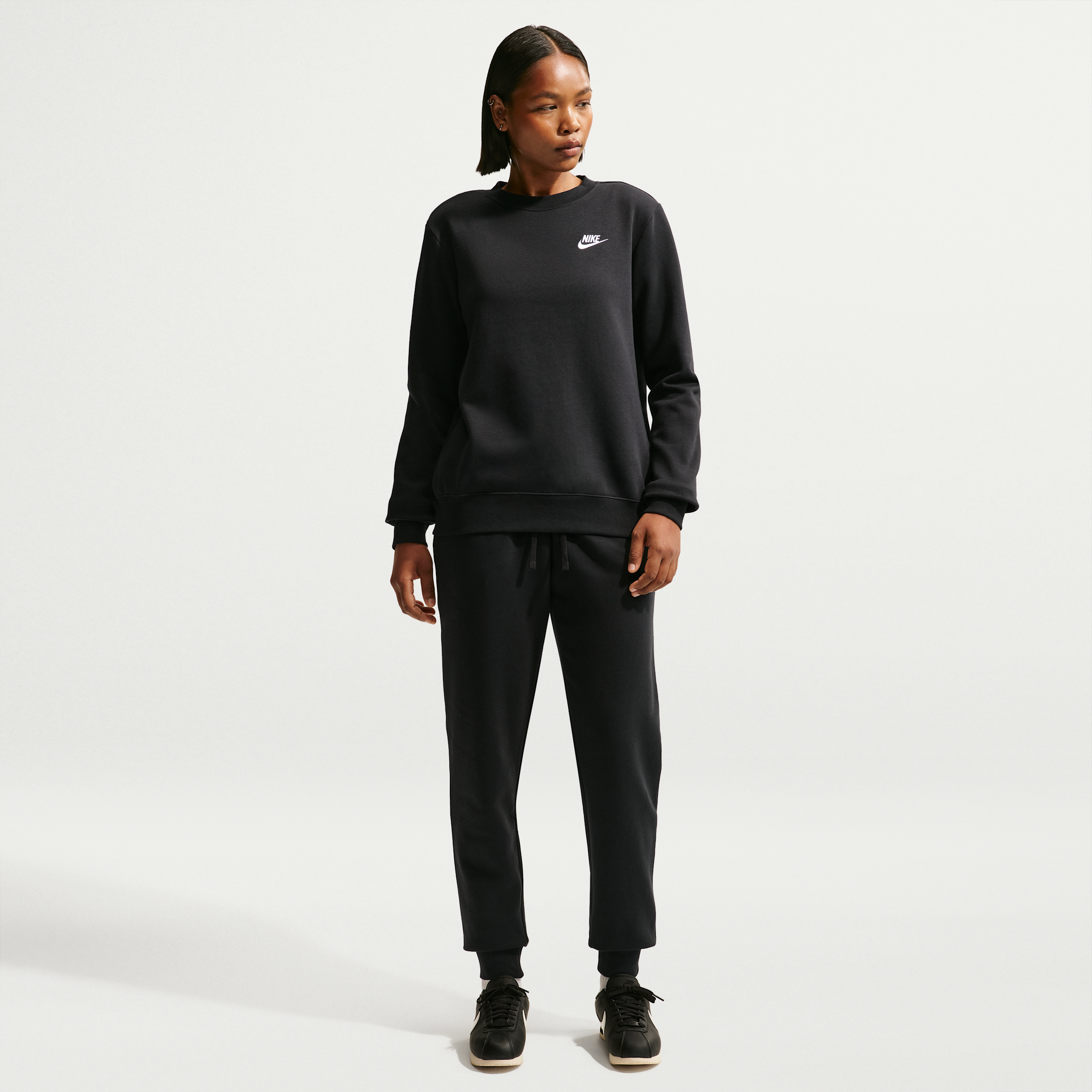 Women's Nike Sportswear Club Fleece Mid-Rise Jogger Pants in Black | DQ5191-010