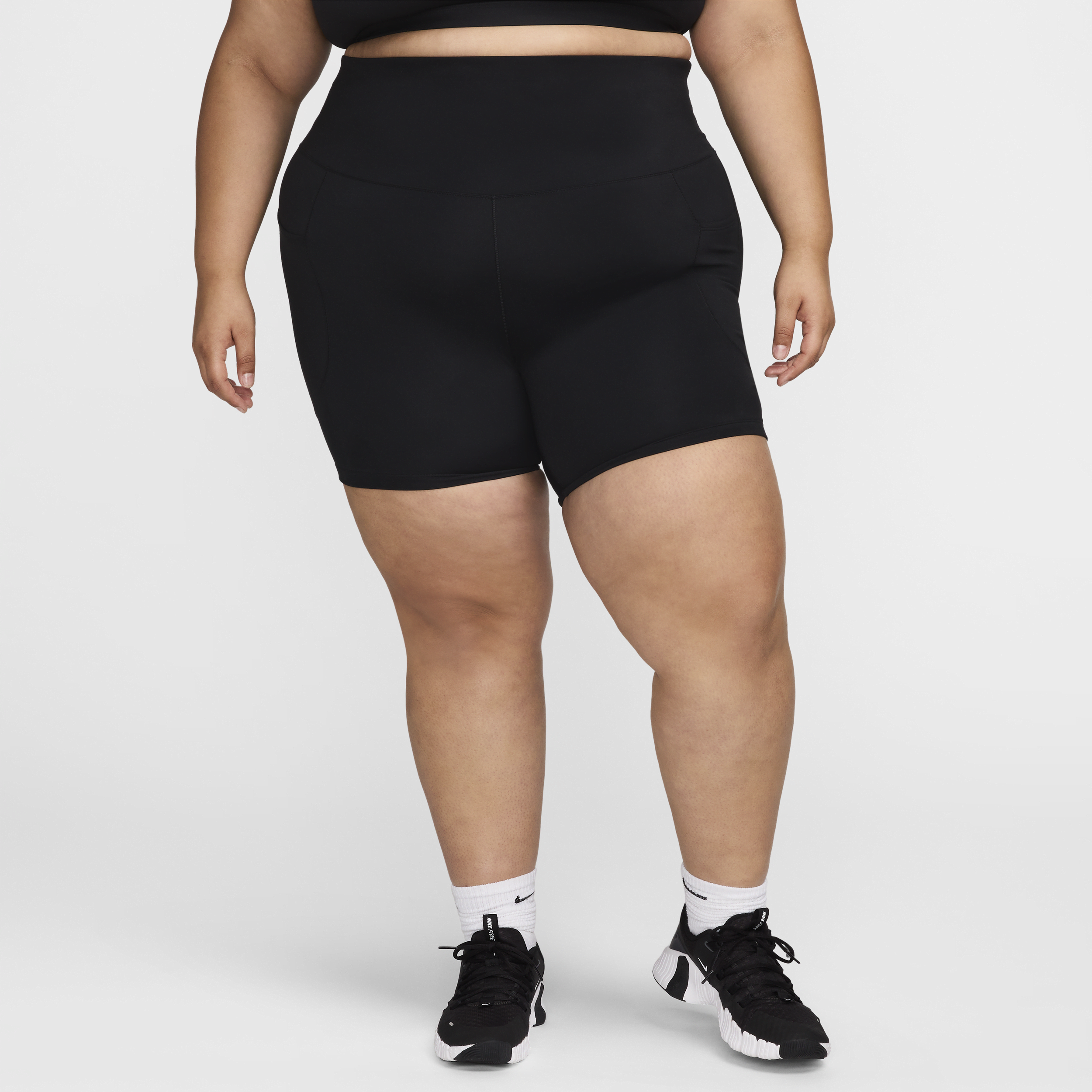 Nike Women's One High-waisted 8" Biker Shorts With Pockets (plus Size) In Black
