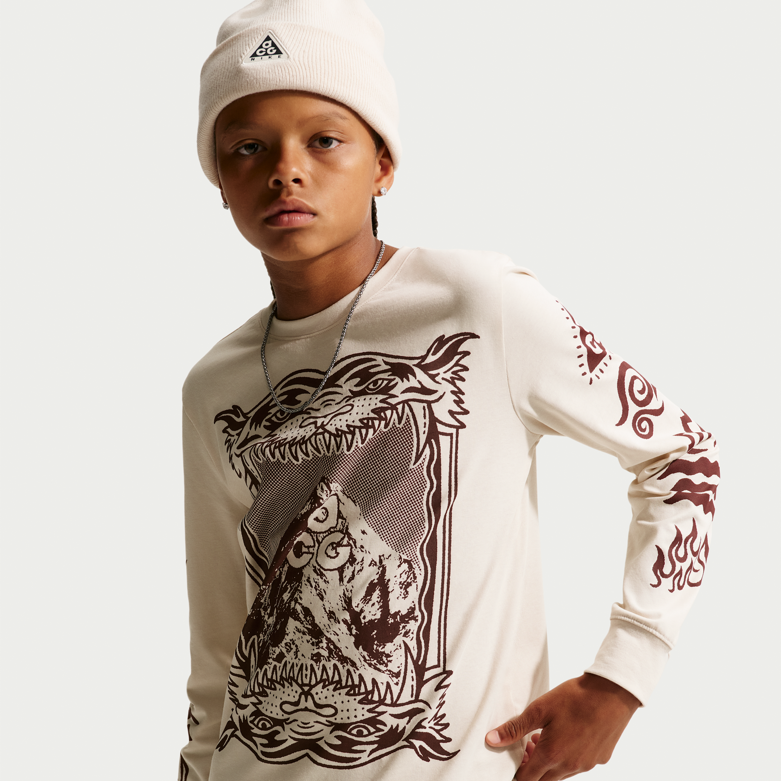 Nike ACG Big Kids' Dri-FIT Tiger Mountain Long- Sleeve Tee in Brown | 9WCA96-X27