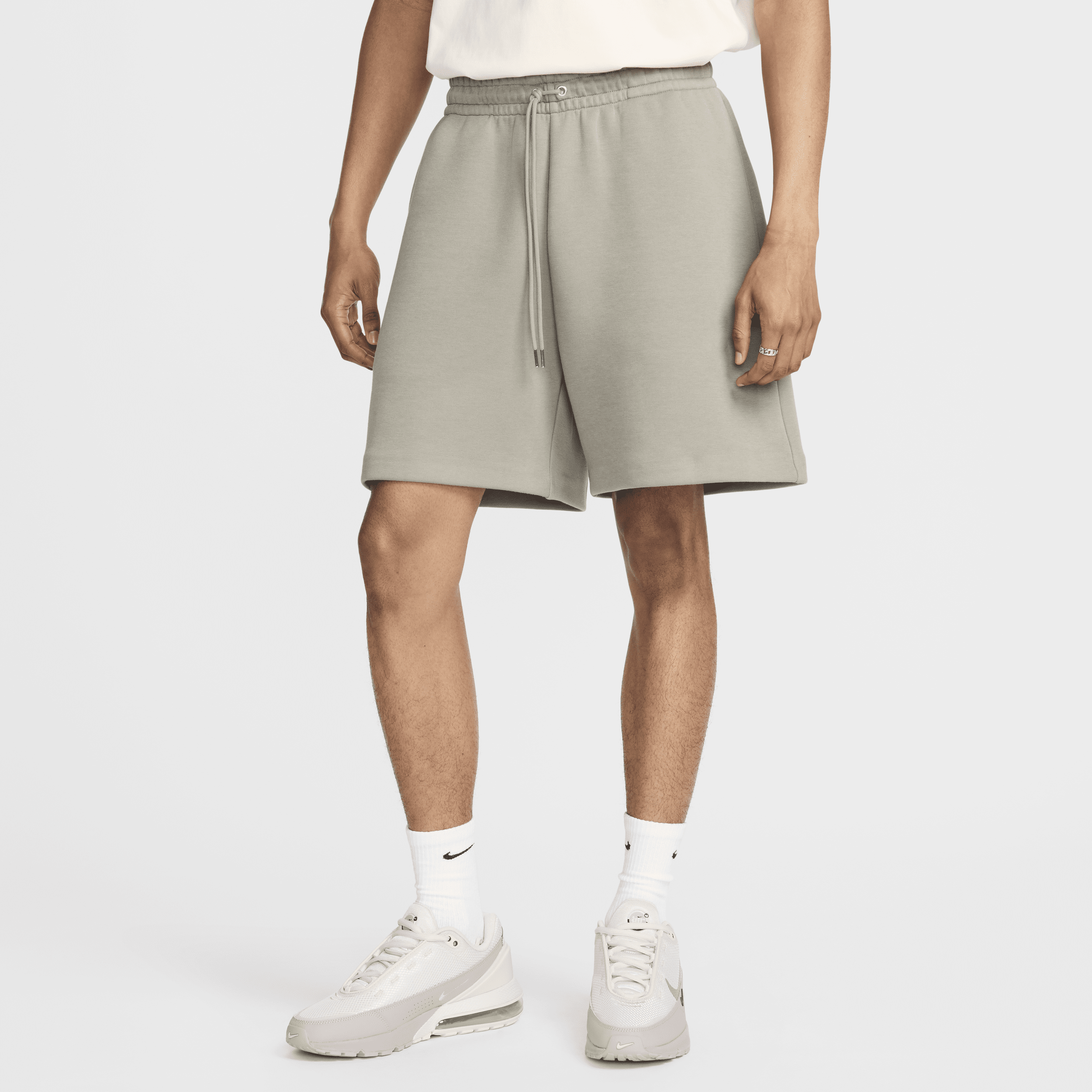 Shop Nike Men's  Sportswear Tech Fleece Reimagined Fleece Shorts In Grey