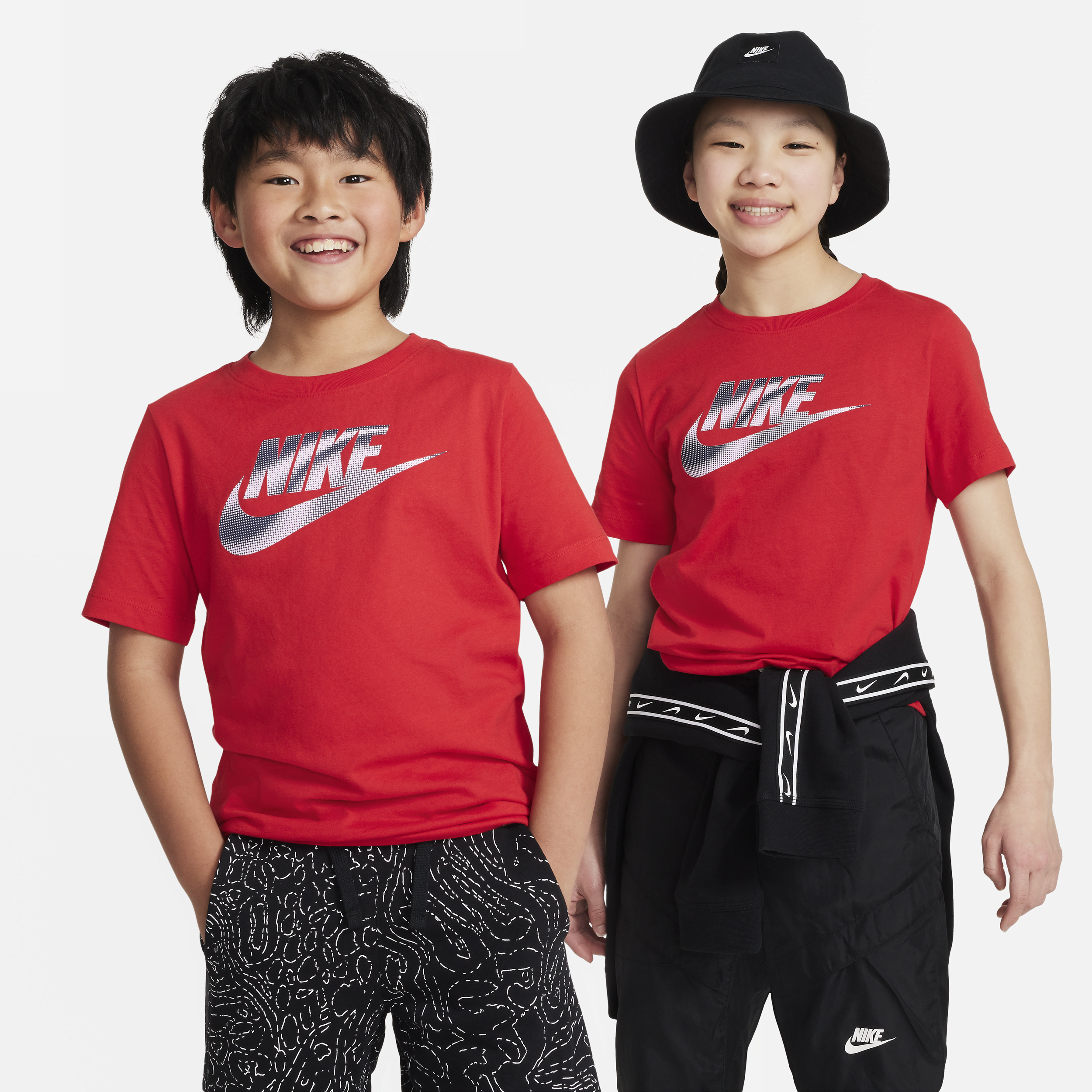 Nike Kids' T-Shirt - Red