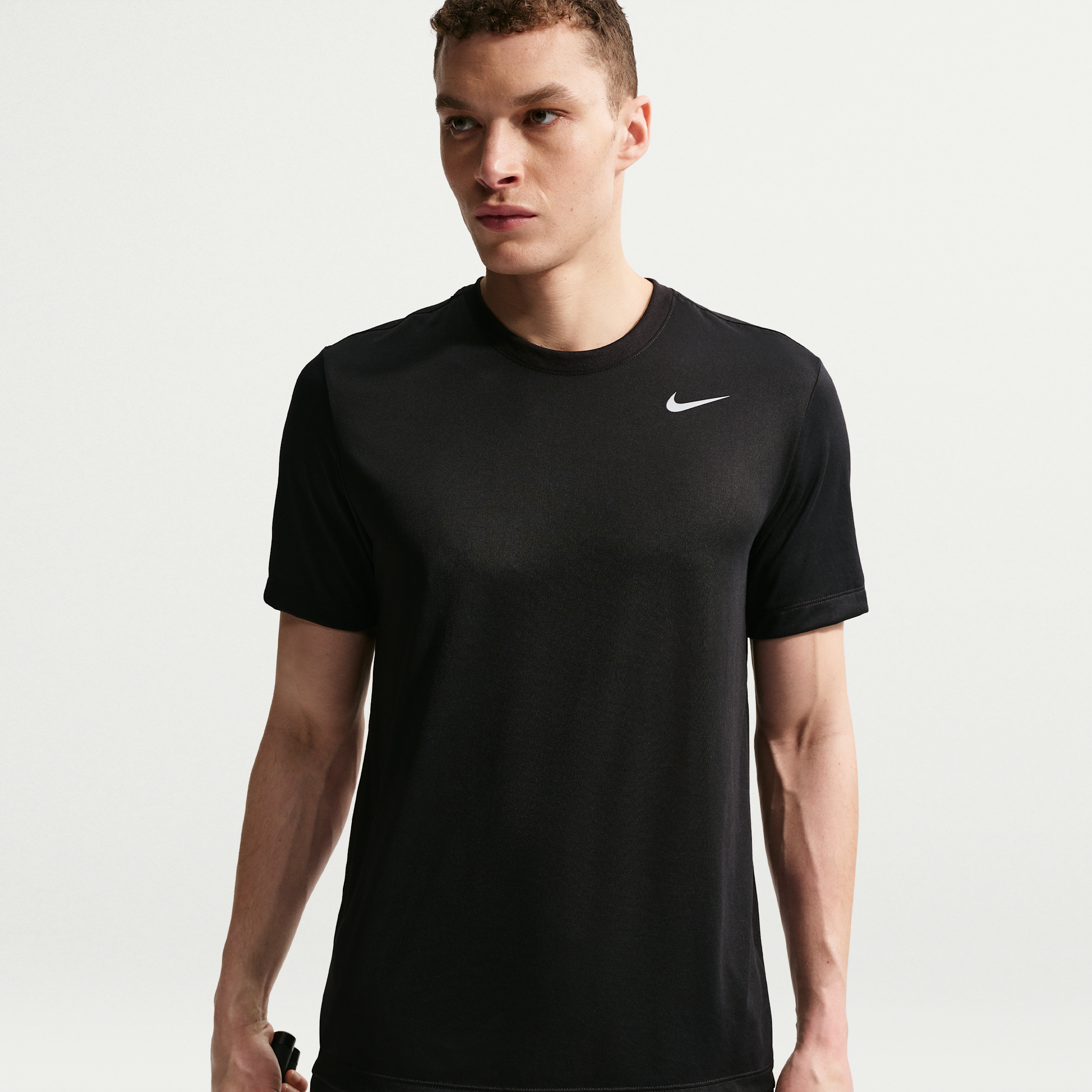 Nike Mens Crew Neck Short Sleeve Quick Dry Active T-Shirt, Medium, Black