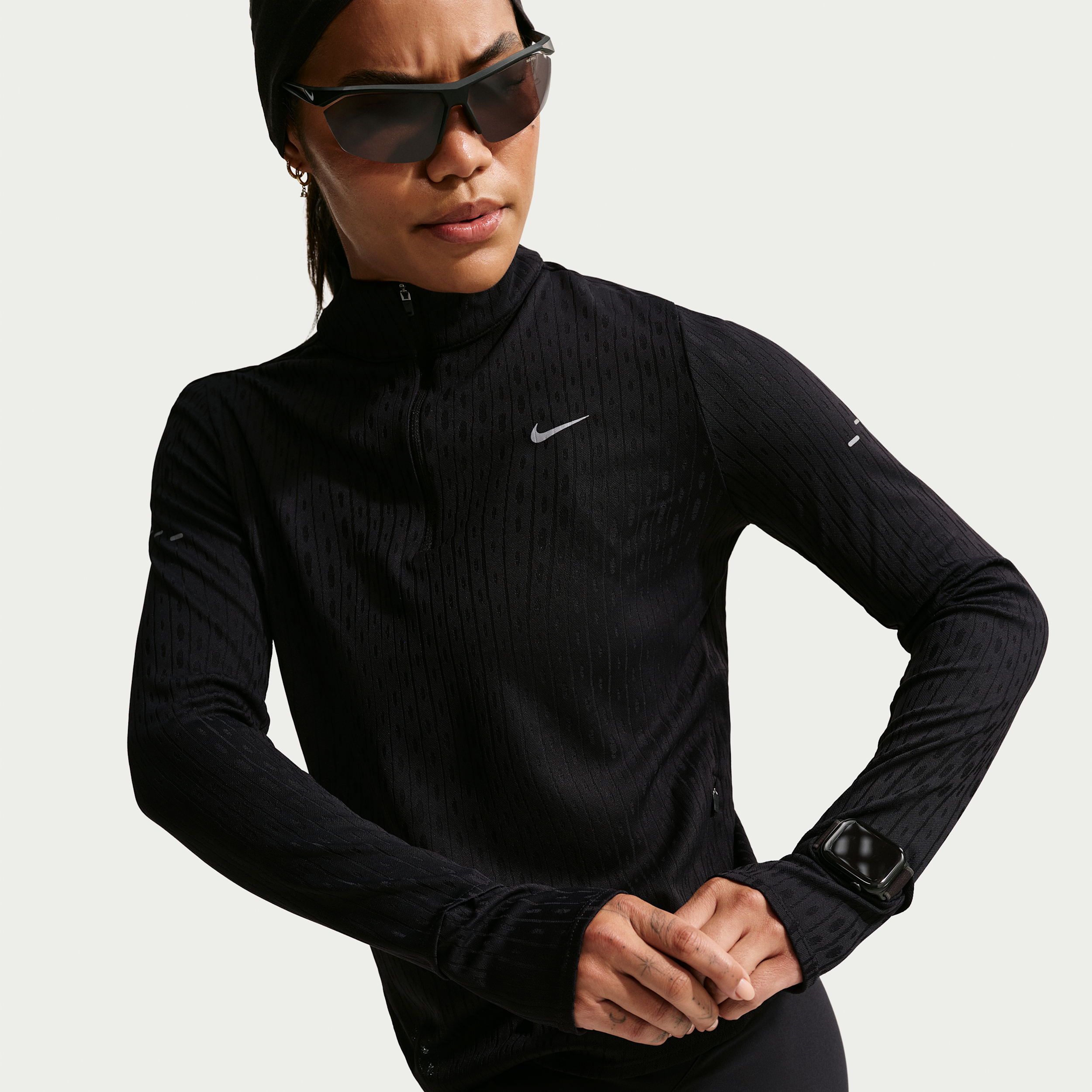 Nike Women's Swift Aero-FIT 1/2-Zip Running Top in Black | IX5952-010
