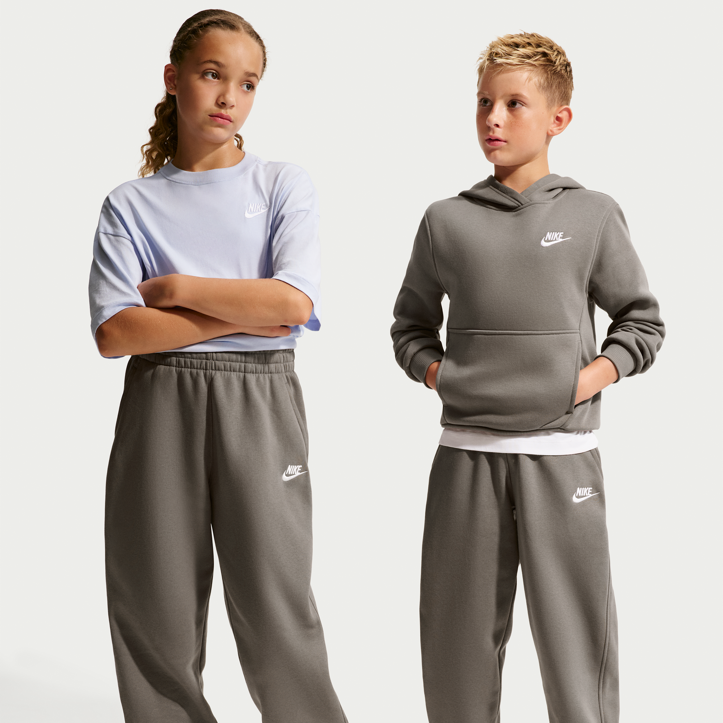 Nike Club Big Kid Unisex Cinched Regular Fit Fleece Pull-On Pant, Medium, Brown