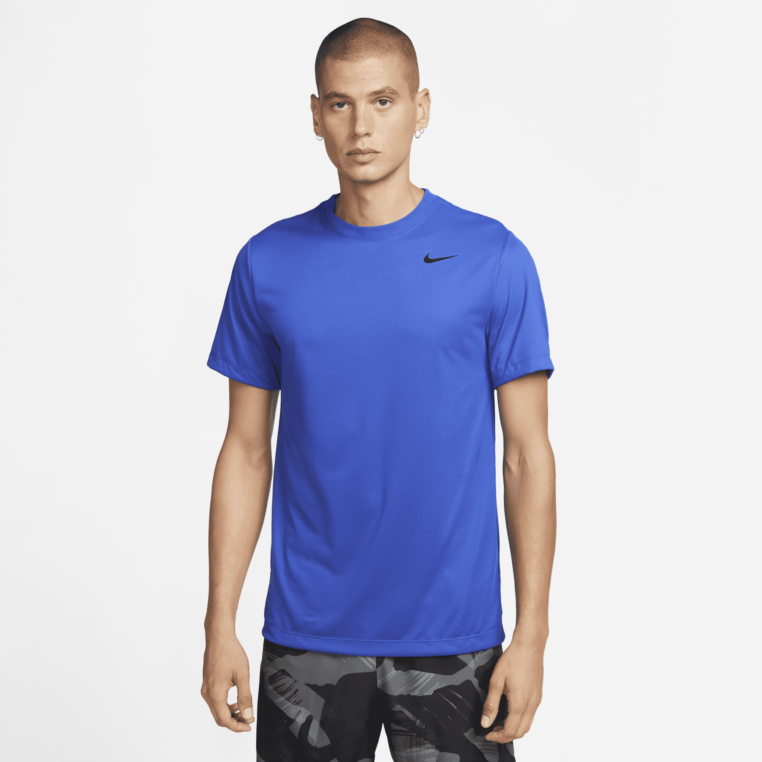 Shop Nike Men's Dri-fit Legend Fitness T-shirt In Blue