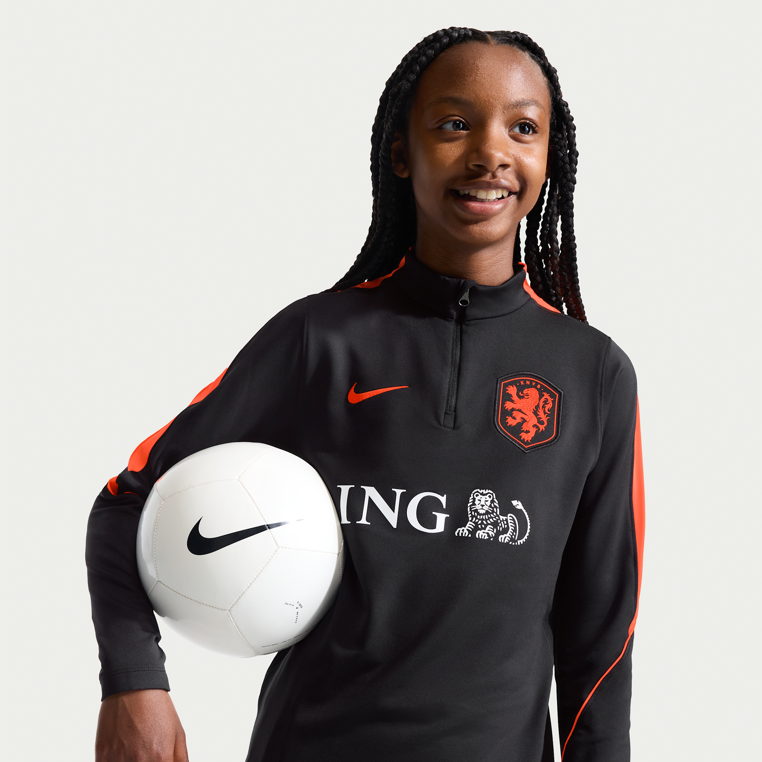 Nike Big Boys and Girls Black Netherlands National Team 2026 Strike Dri-fit Long Sleeve Quarter-Zip Drill Jerseys - Black