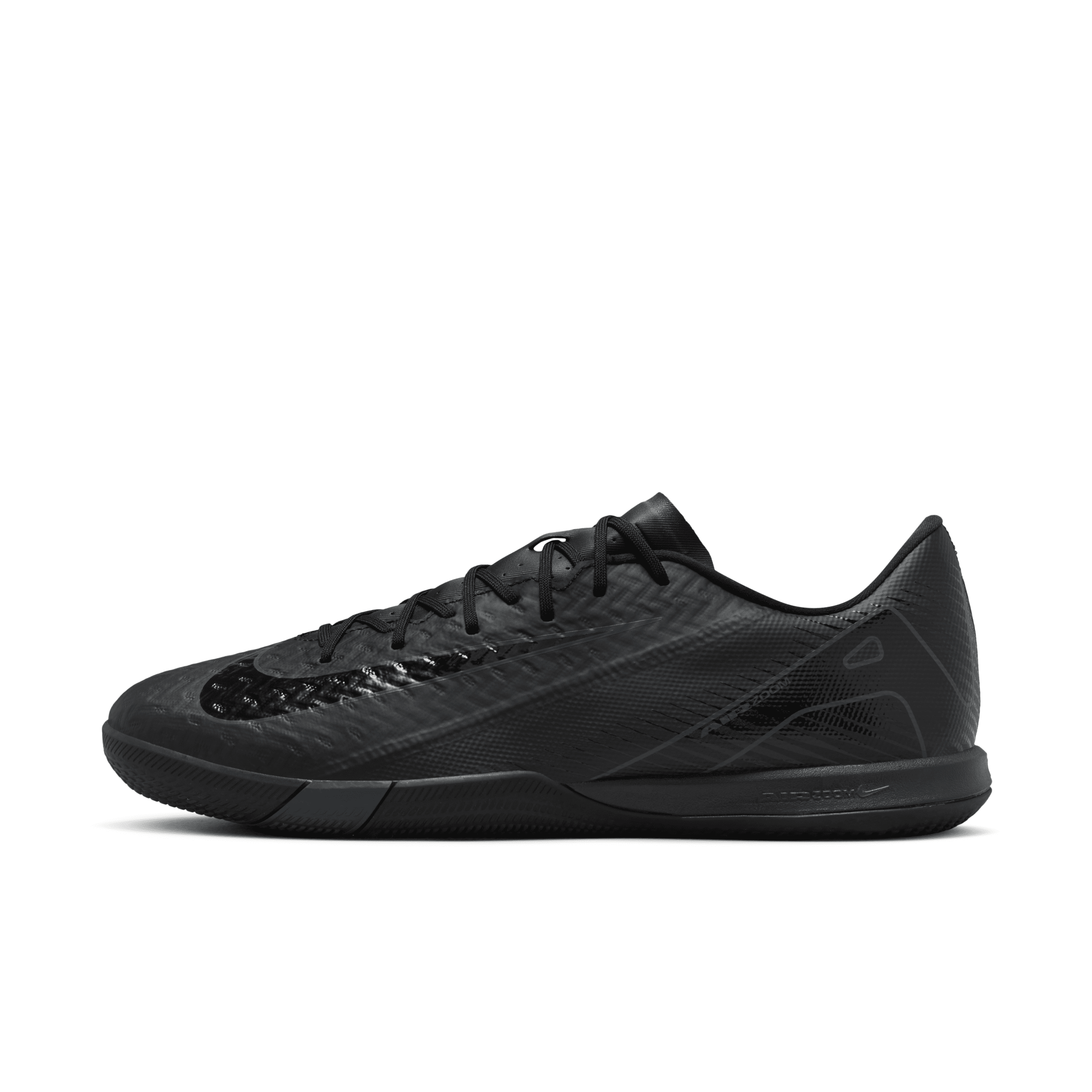 Nike Men's Mercurial Vapor 16 Academy Ic Low-top Soccer Shoes In Black