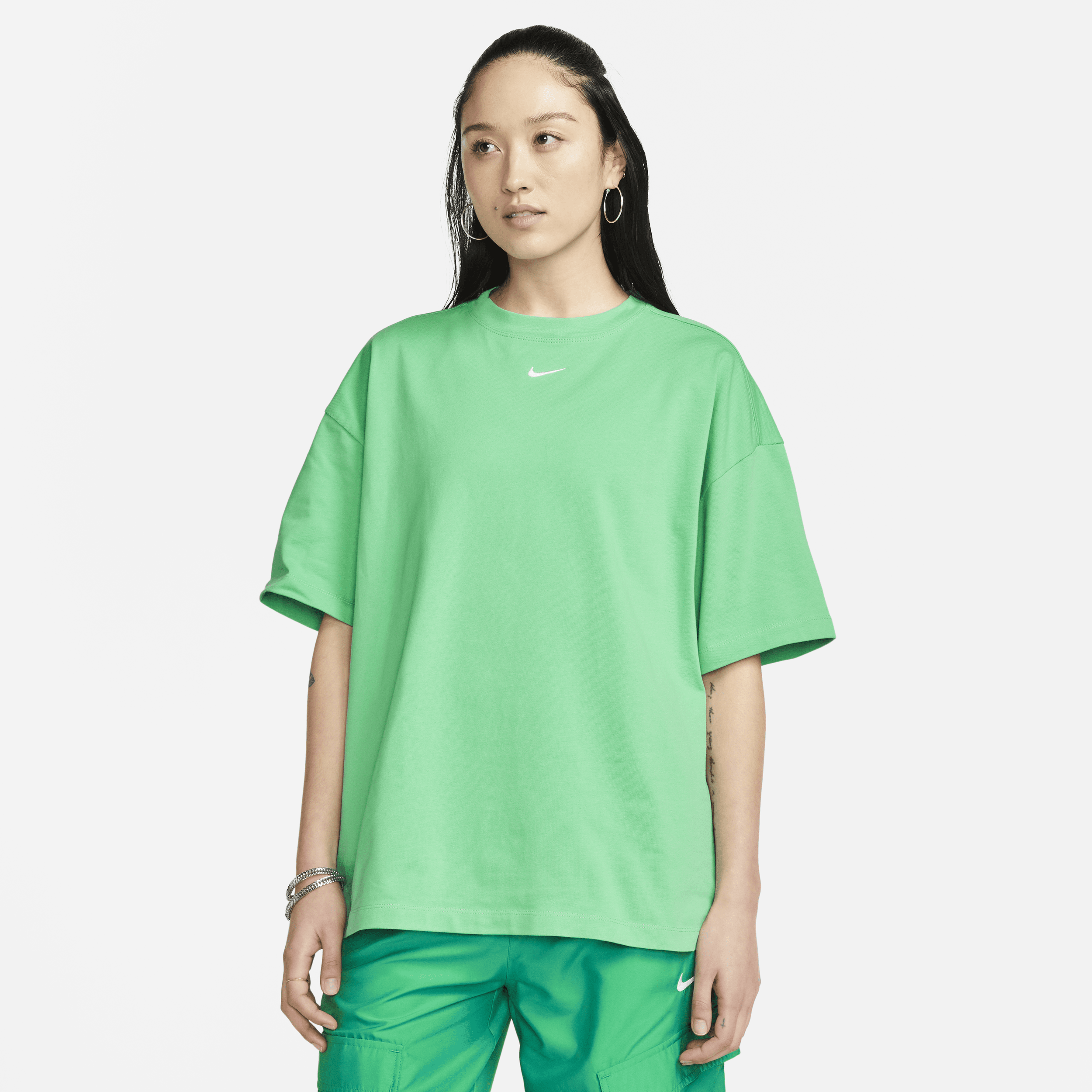Nike Women's  Sportswear Essential Oversized Short-sleeve T-shirt In Green