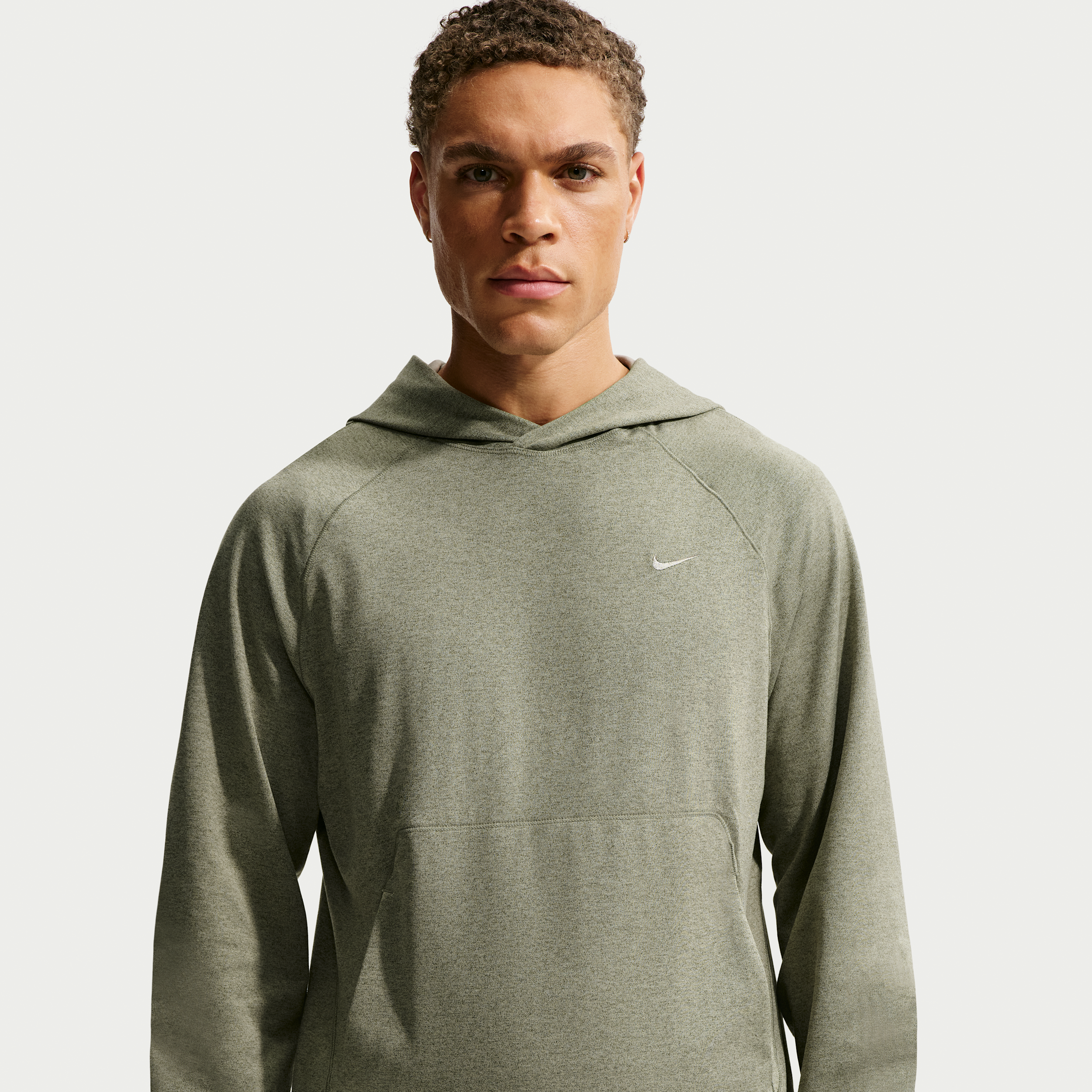 Nike Men's Primary NanoKnit Dri-FIT UV Protection Pullover Performance Hoodie in Green | II1304-320