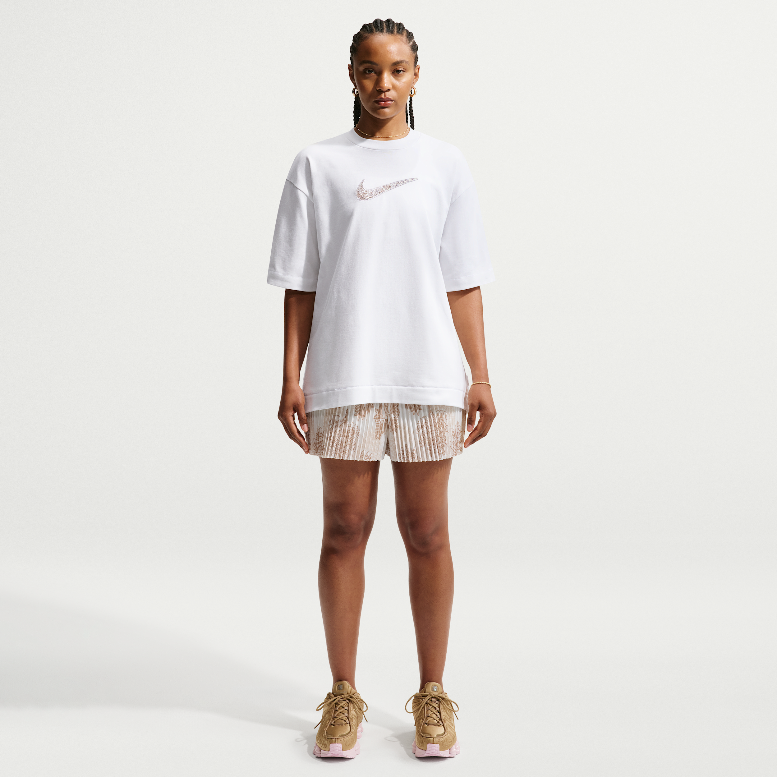 Nike Women's Naomi Osaka Mid-Rise 3" Shorts in White | IF0538-121