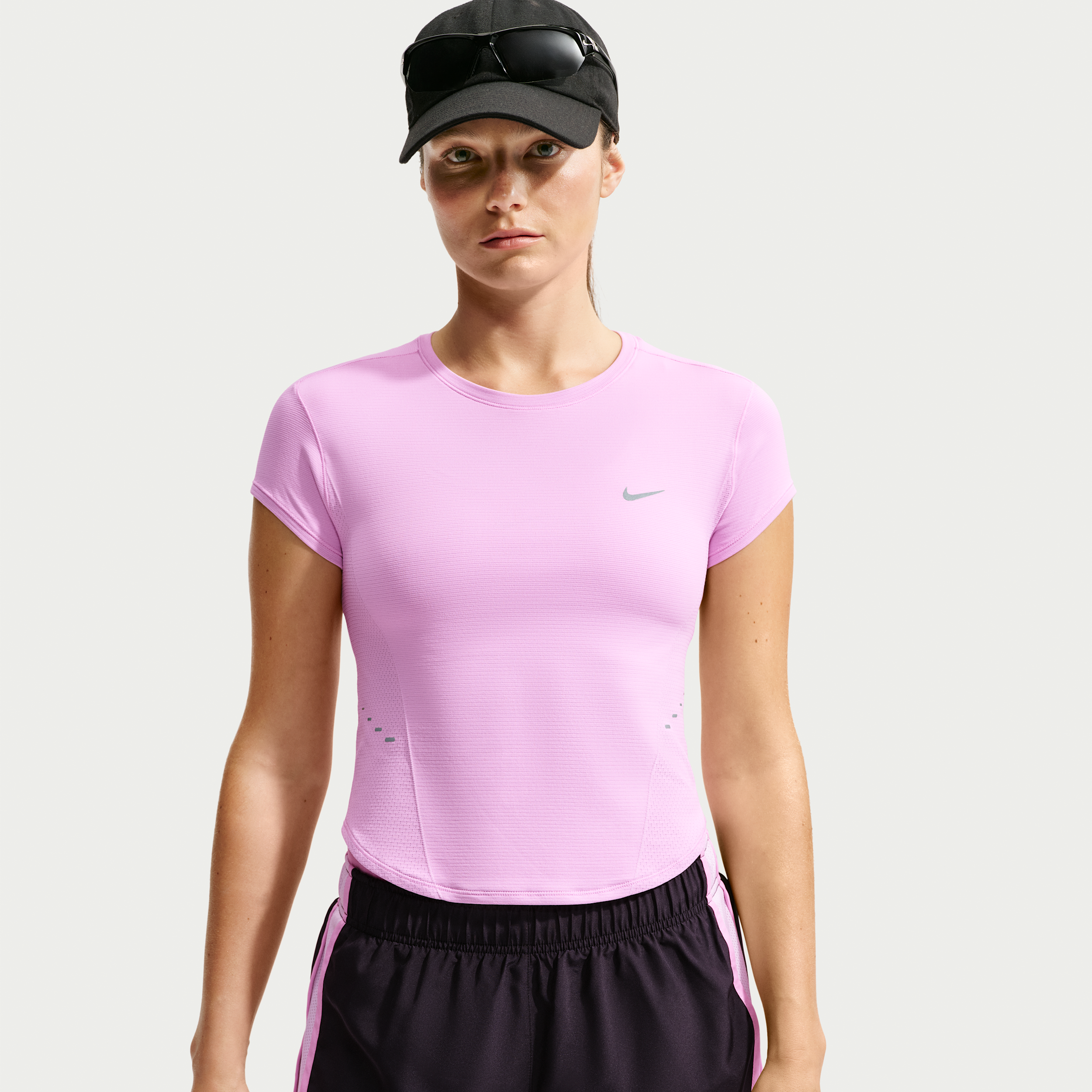 Nike Women's Swift Dri-FIT Seamless Cropped Short-Sleeve Running Top, Medium, Pink Rise/Cool Grey