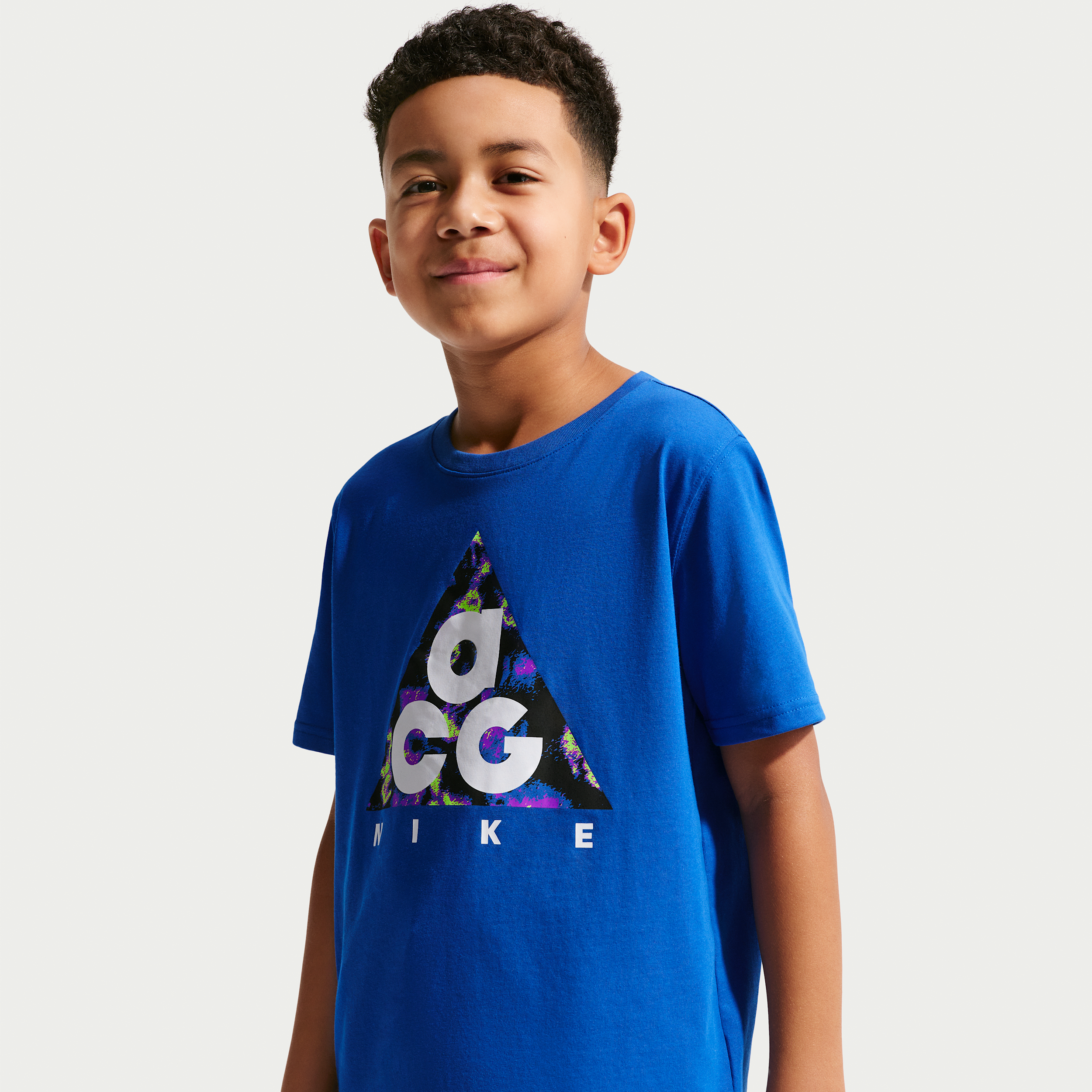 Nike ACG Big Kids' Dri-FIT Altitude Peak T-Shirt in Blue | 9WCC19-U5H