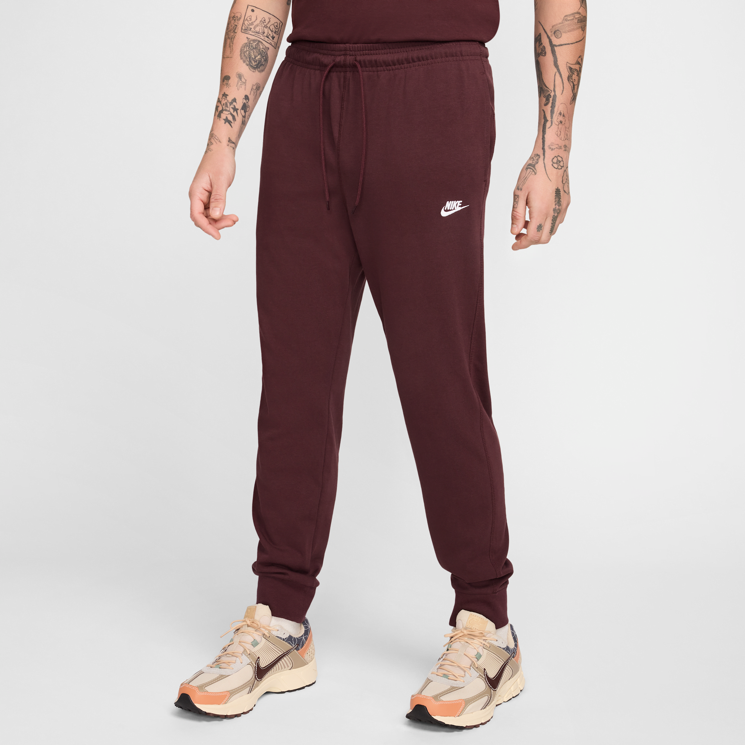 Nike Mens Club Joggers In Red