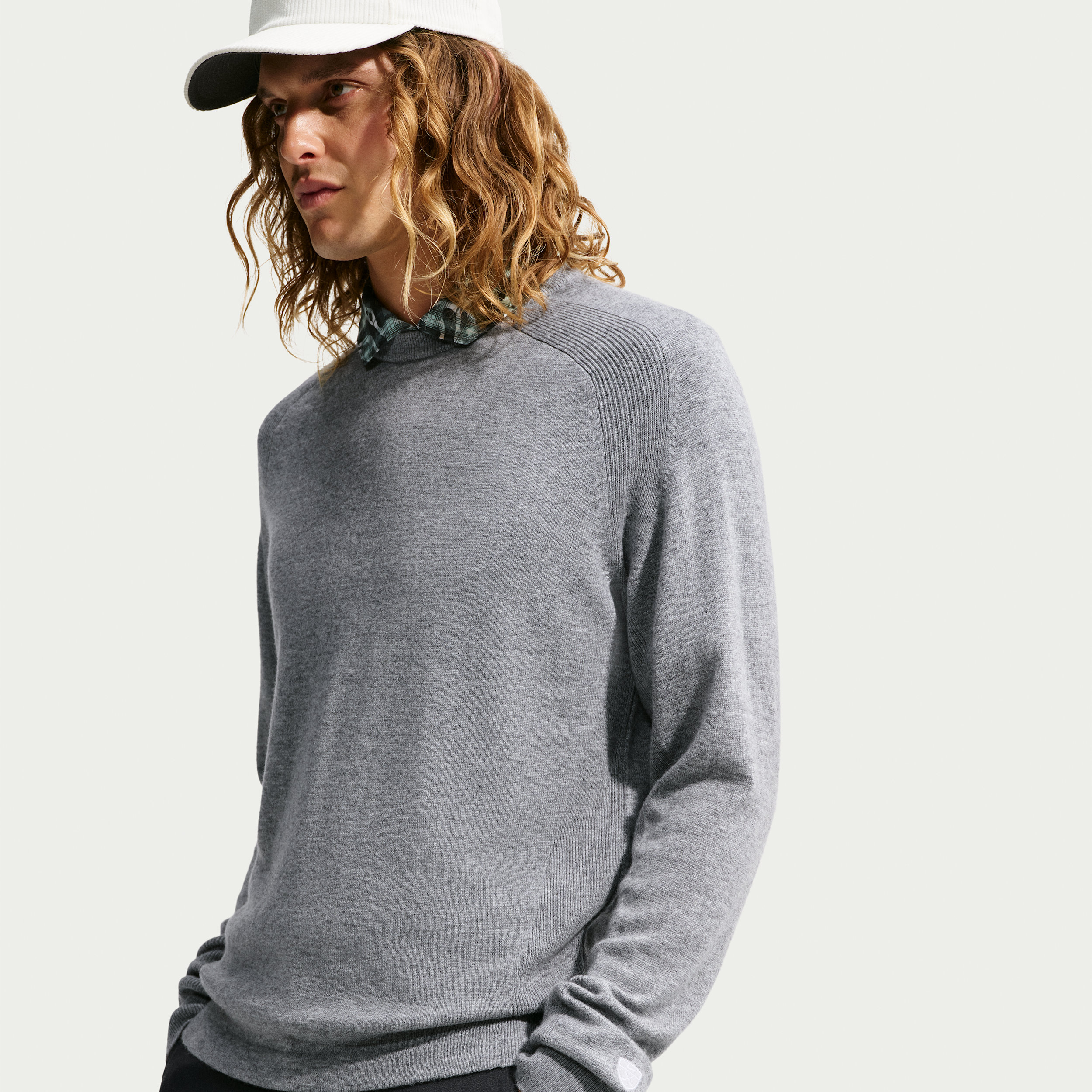 Nike Men's Tailored Performance Long Sleeve Crewneck Golf Sweater, Medium, Wolf Grey