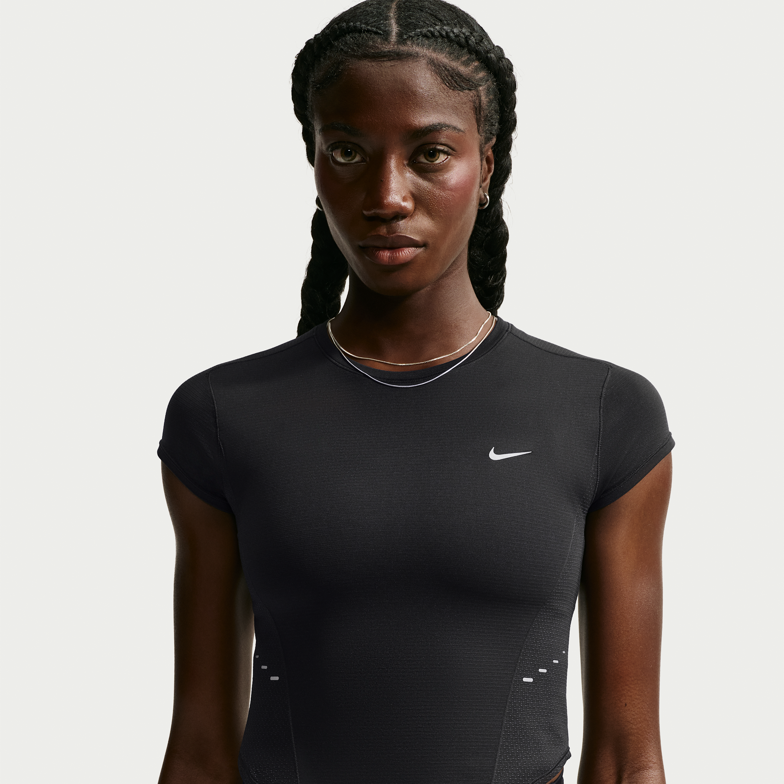 Nike Women's Swift Dri-FIT Seamless Cropped Short-Sleeve Running Top, XS, Black/Cool Grey