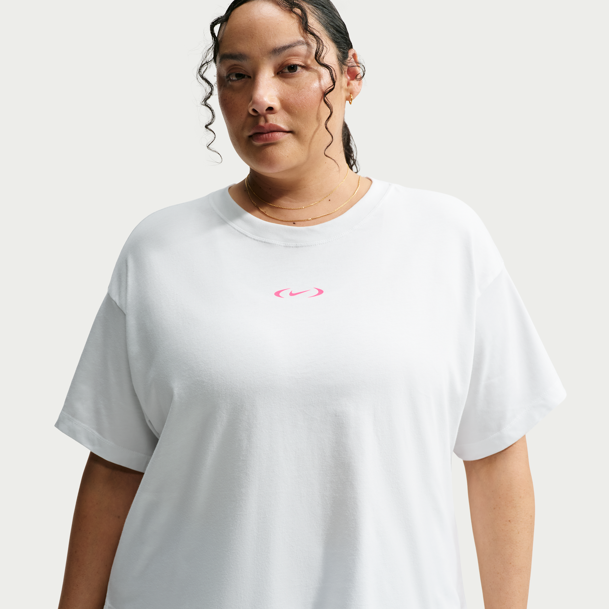 Women's Nike Sportswear Classic Loose T-Shirt (Plus Size) in White | IM6413-100