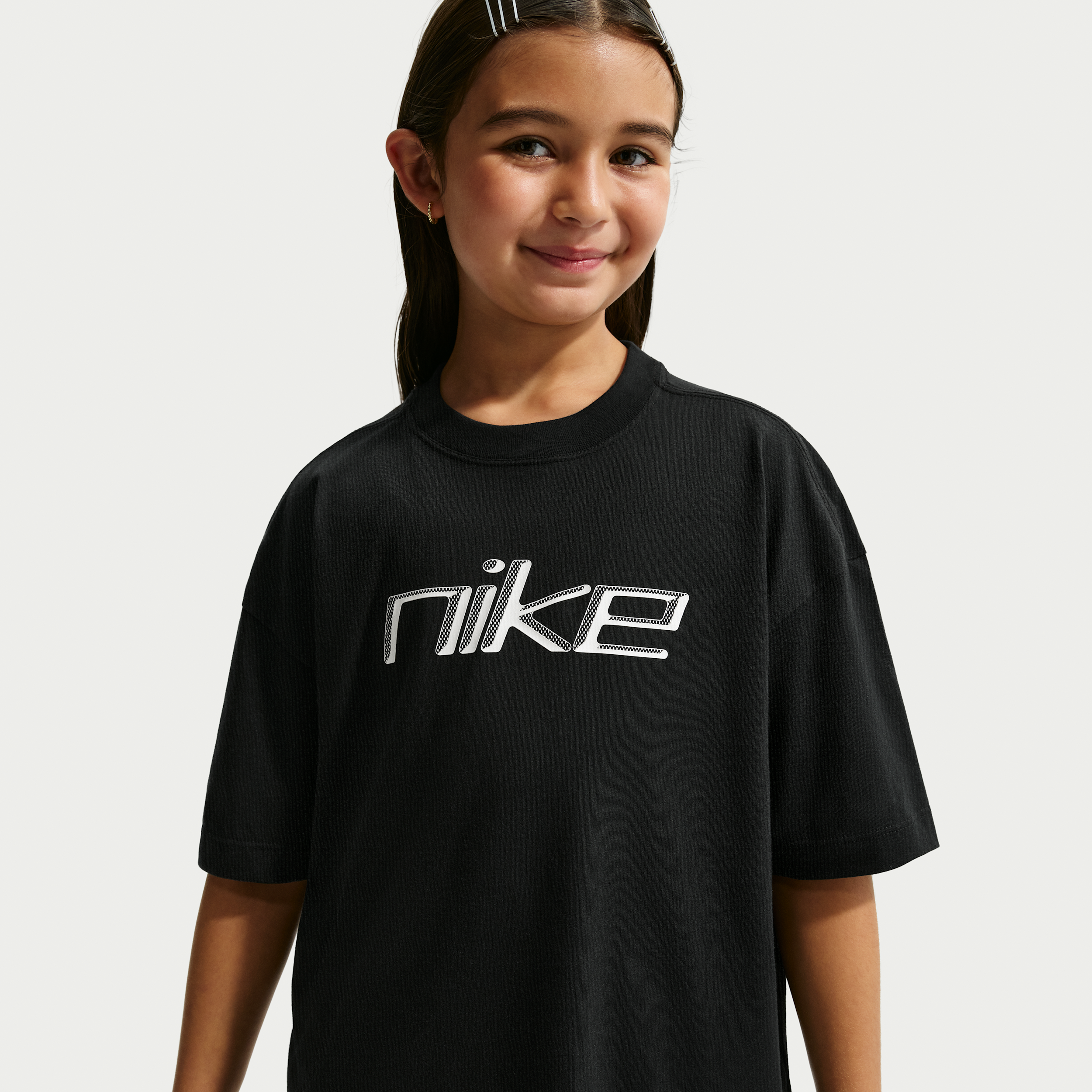 Nike Sportswear Big Kids' (Girls') Oversized T-Shirt in Black | II1167-010